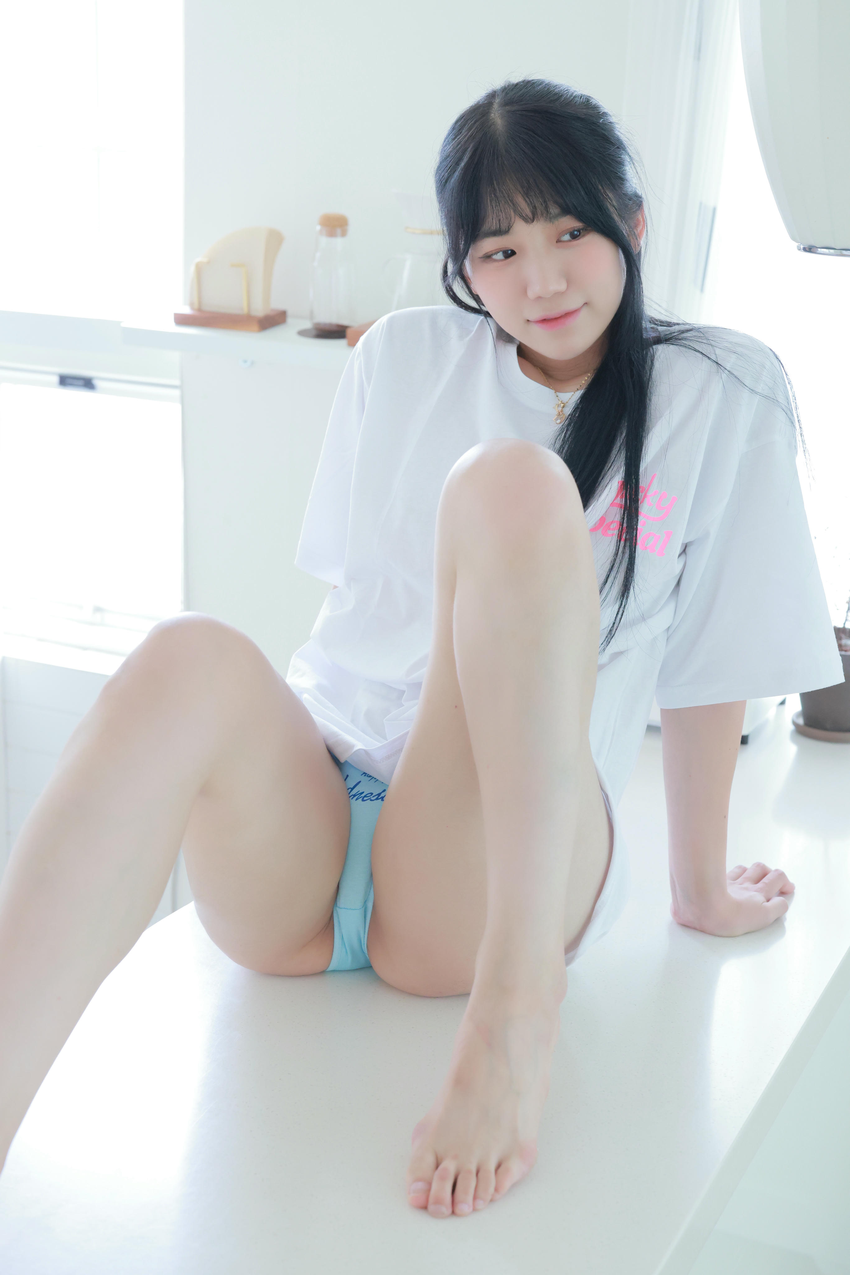 韩国写真机构-SWEETBOX NO.024 SWTB Vol.18 CREAM YUI [228P+3V／4.19GB]_第8集