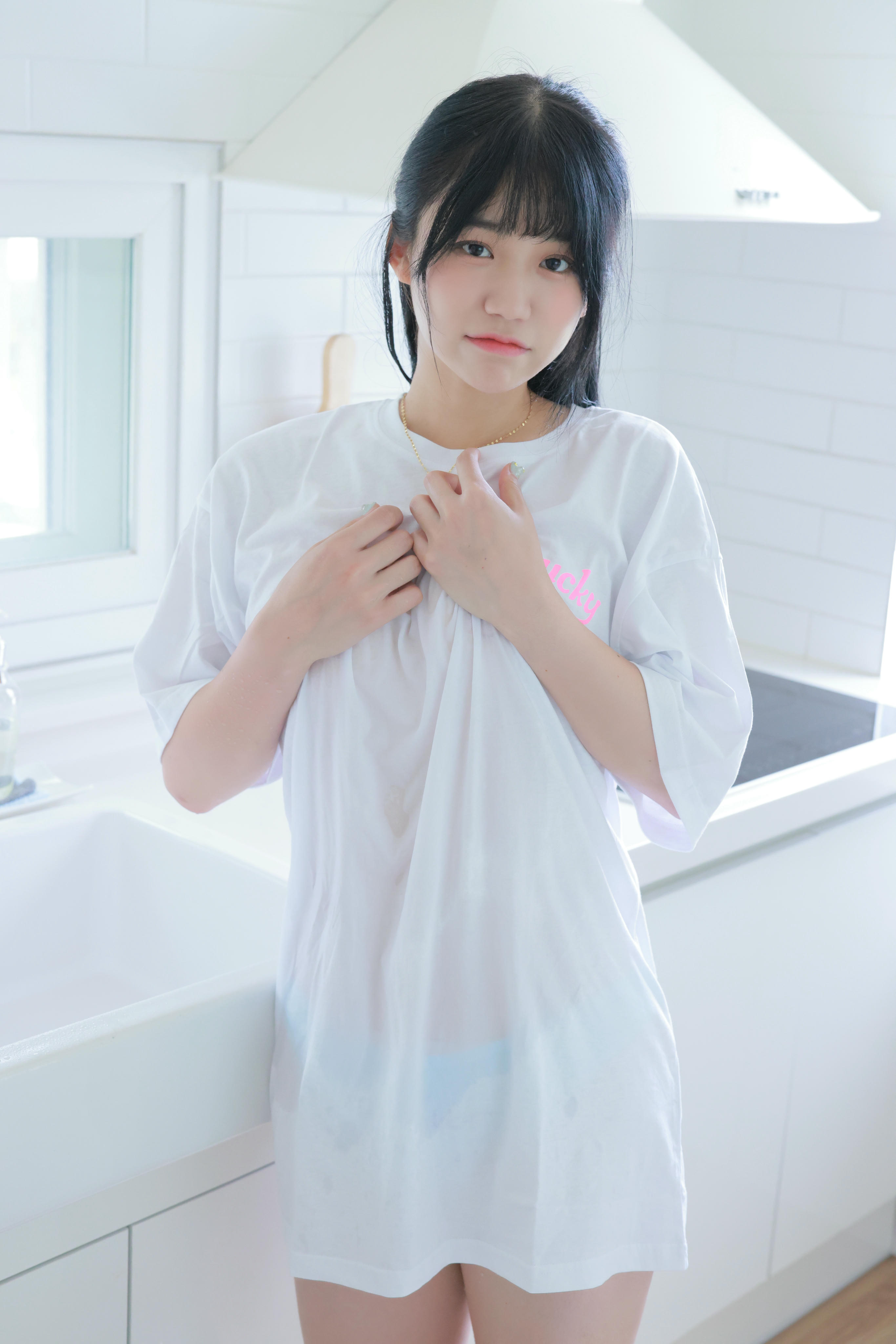 韩国写真机构-SWEETBOX NO.024 SWTB Vol.18 CREAM YUI [228P+3V／4.19GB]_第11集