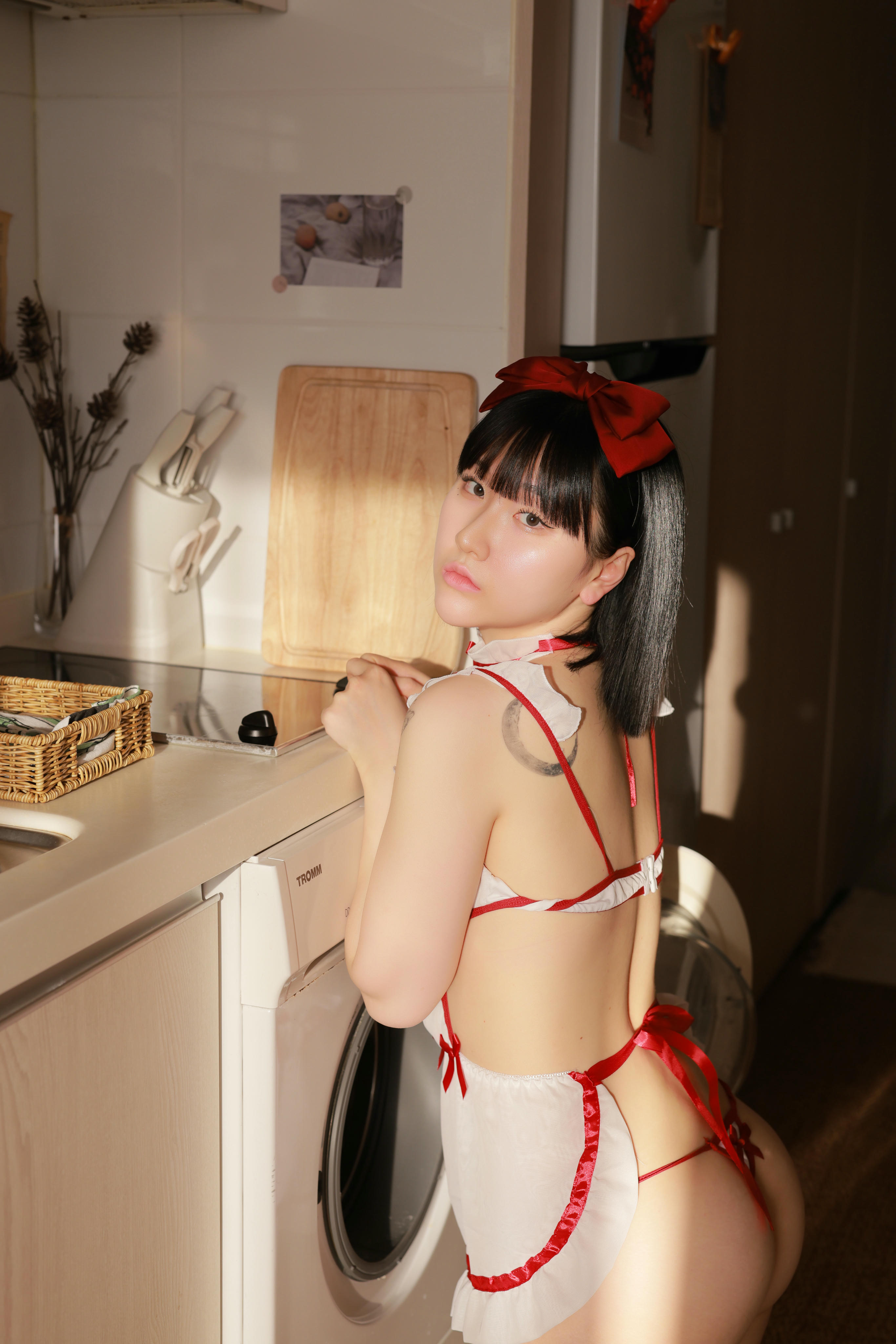 韩国写真机构-SWEETBOX NO.041 Yeonjju Vol.31 Home Alone [88P+4V／1.83GB]_第4集