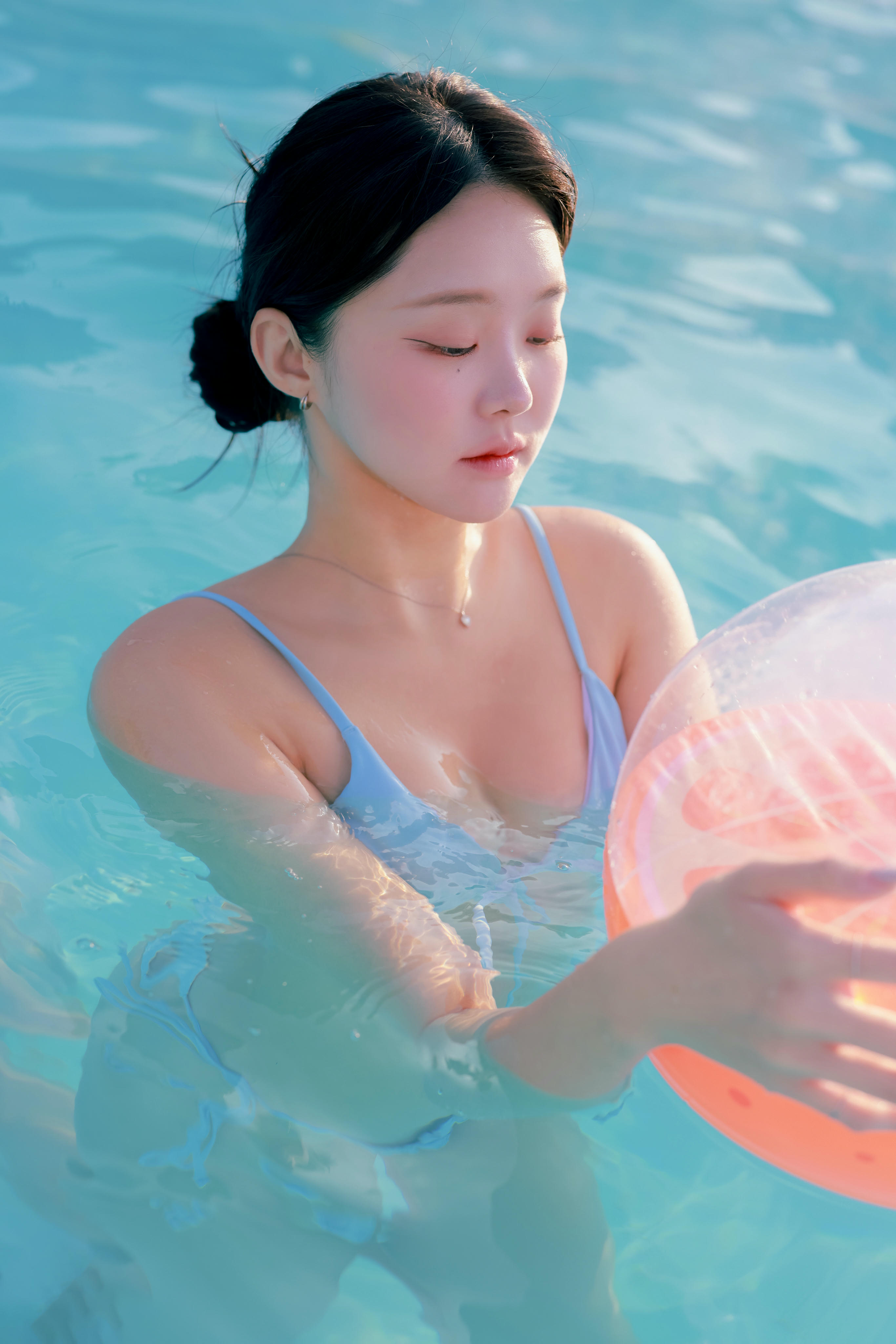 韩国写真机构-SWEETBOX NO.042 Inah (이나) Termeden Inah [66P／1.13GB]_第1集