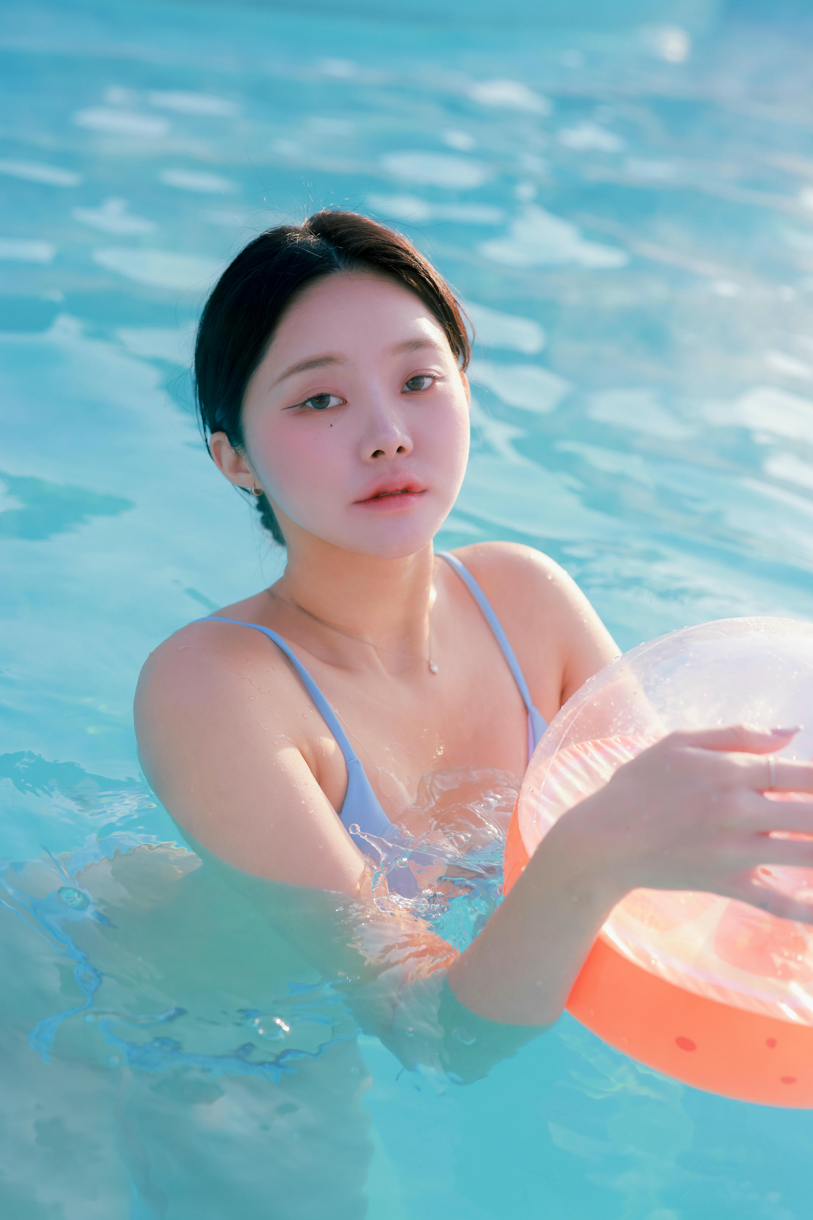 韩国写真机构-SWEETBOX NO.042 Inah (이나) Termeden Inah [66P／1.13GB]_第1集
