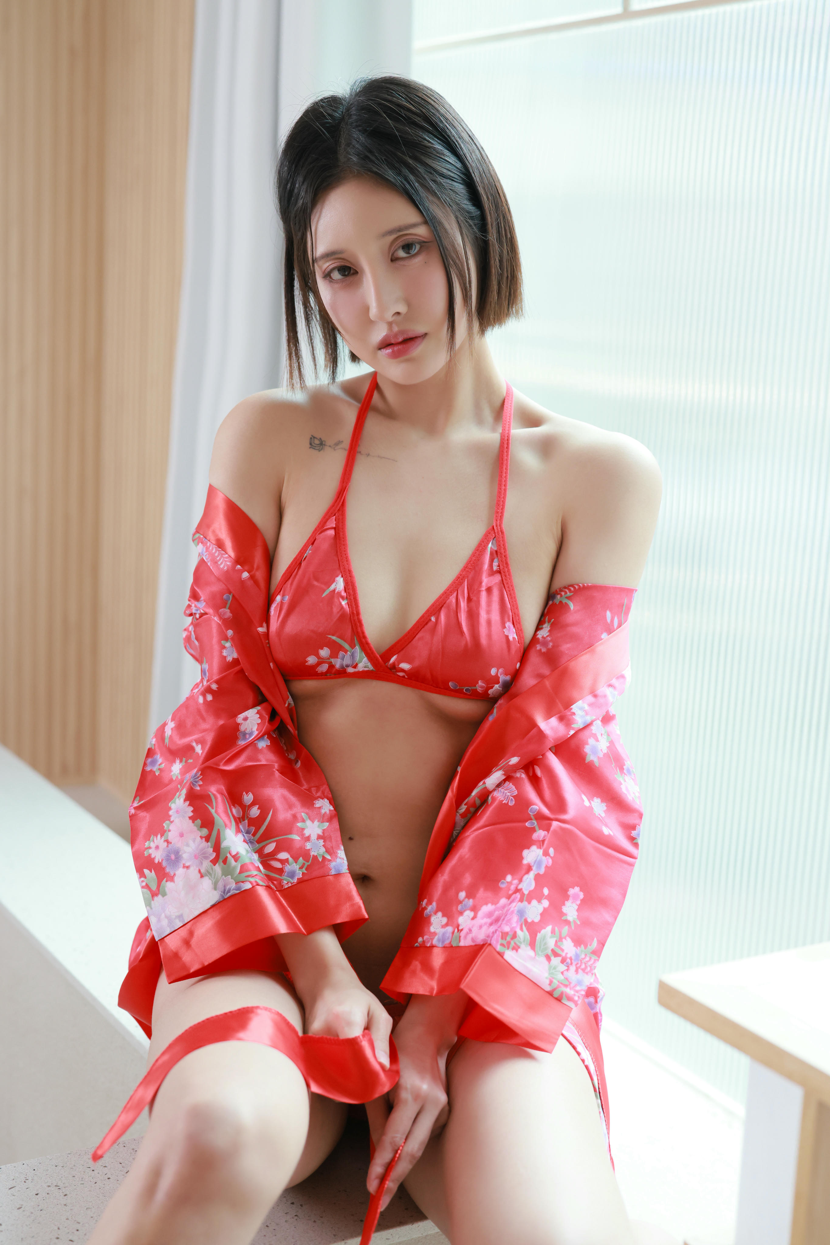 韩国写真机构-SWEETBOX NO.043 Yuze Vol.33 FOR YOU [101P+6V／6.64GB]_第4集