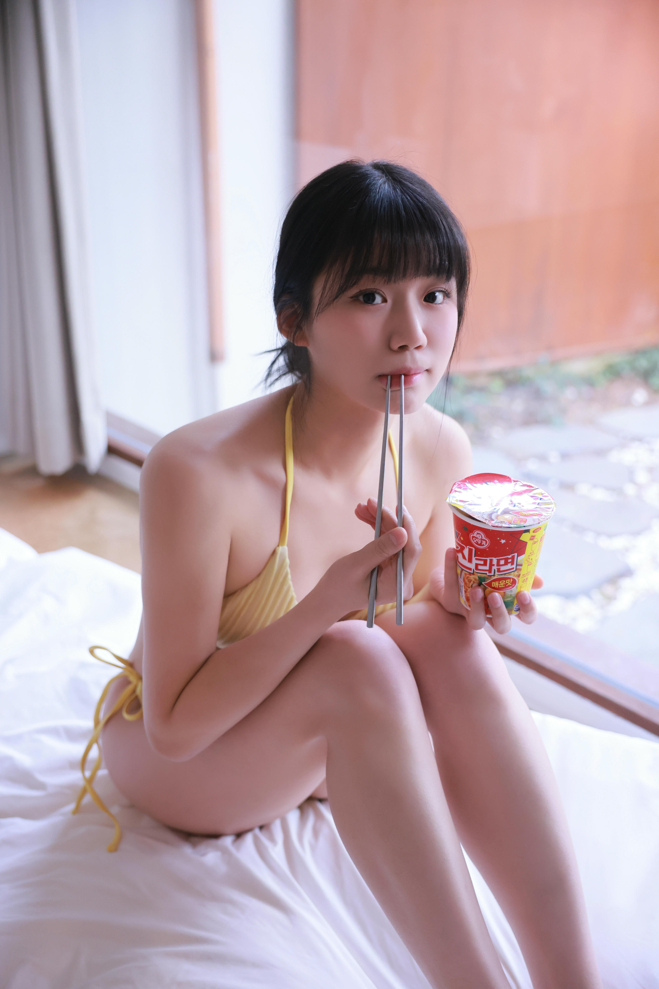 韩国写真机构-SWEETBOX NO.049 Yui Vol.39 RAMEN [125P+3V／4.16GB]-PICTURES_第4集