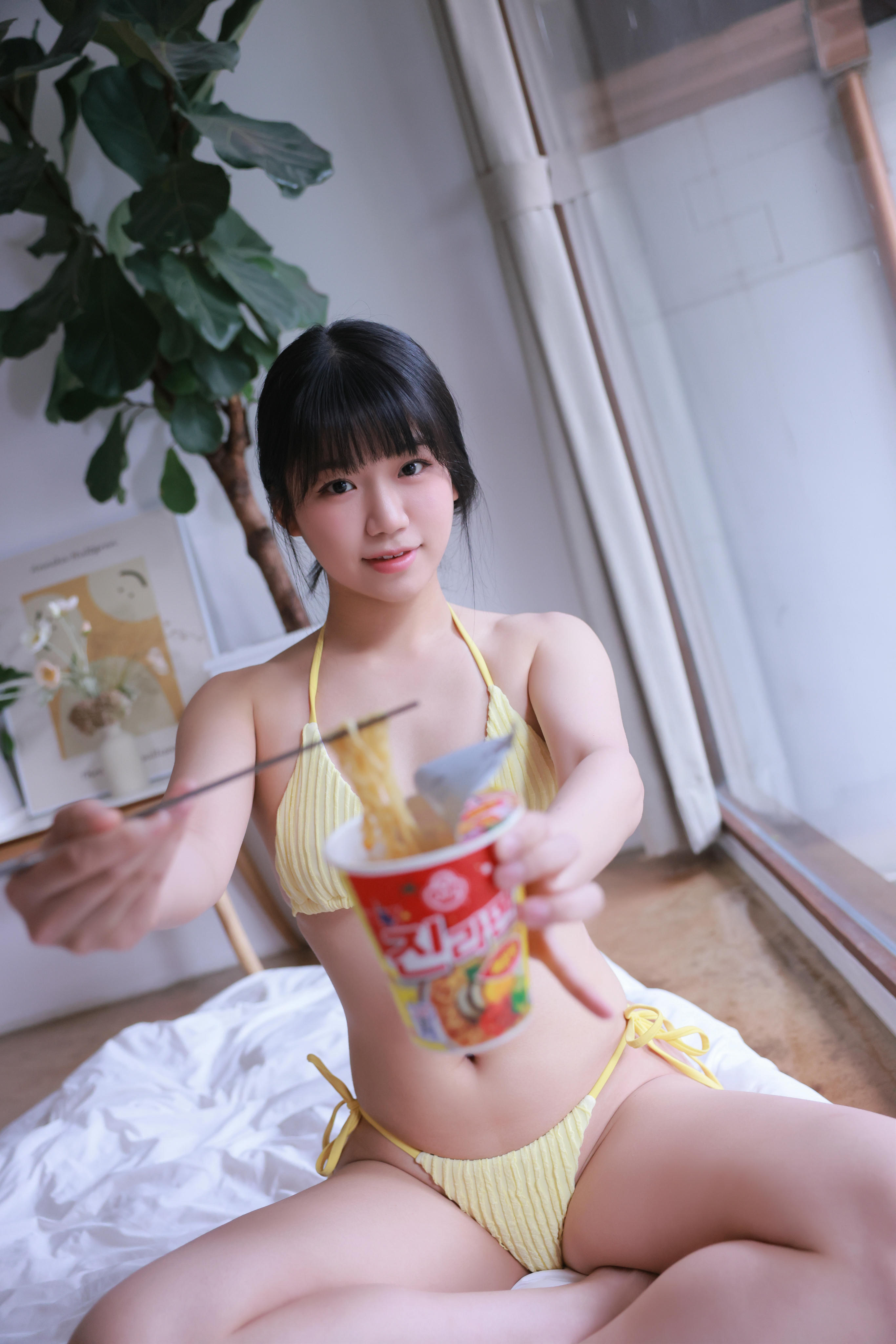 韩国写真机构-SWEETBOX NO.049 Yui Vol.39 RAMEN [125P+3V／4.16GB]-PICTURES_第4集