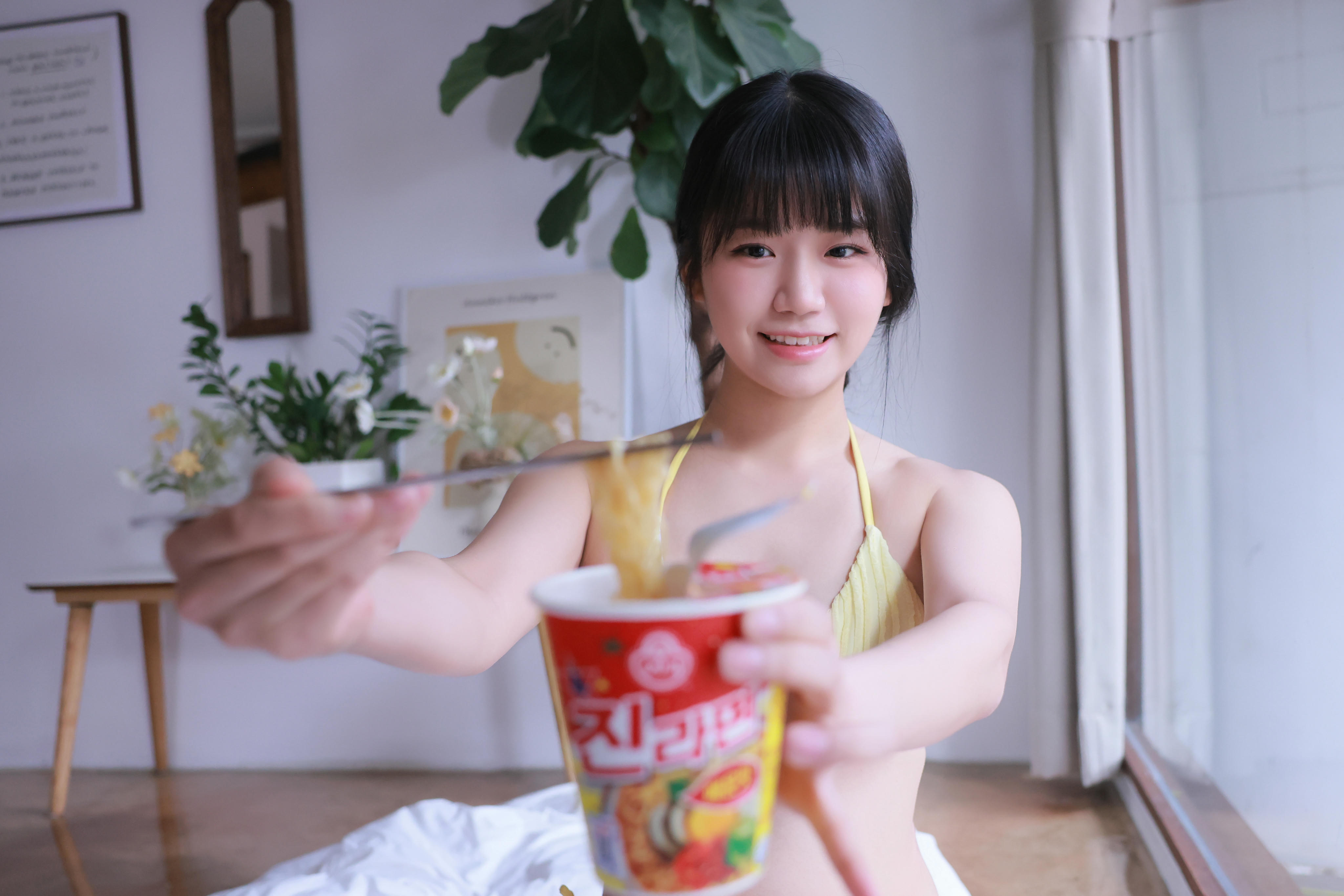 韩国写真机构-SWEETBOX NO.049 Yui Vol.39 RAMEN [125P+3V／4.16GB]-PICTURES_第4集
