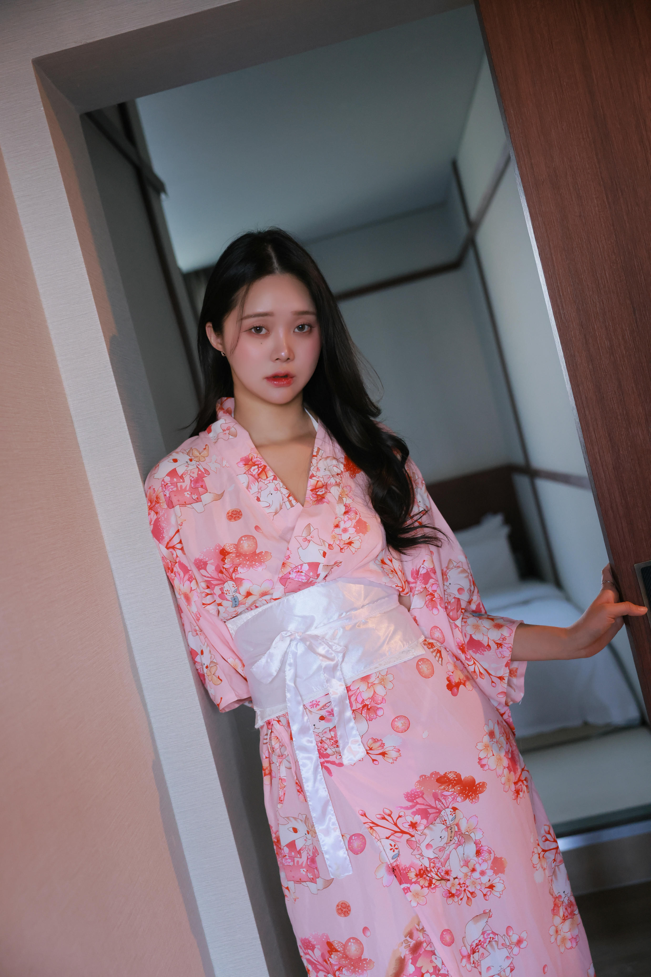 韩国写真机构-SWEETBOX NO.050 Inah Vol.40 All night [186P-3.57GB]_第2集