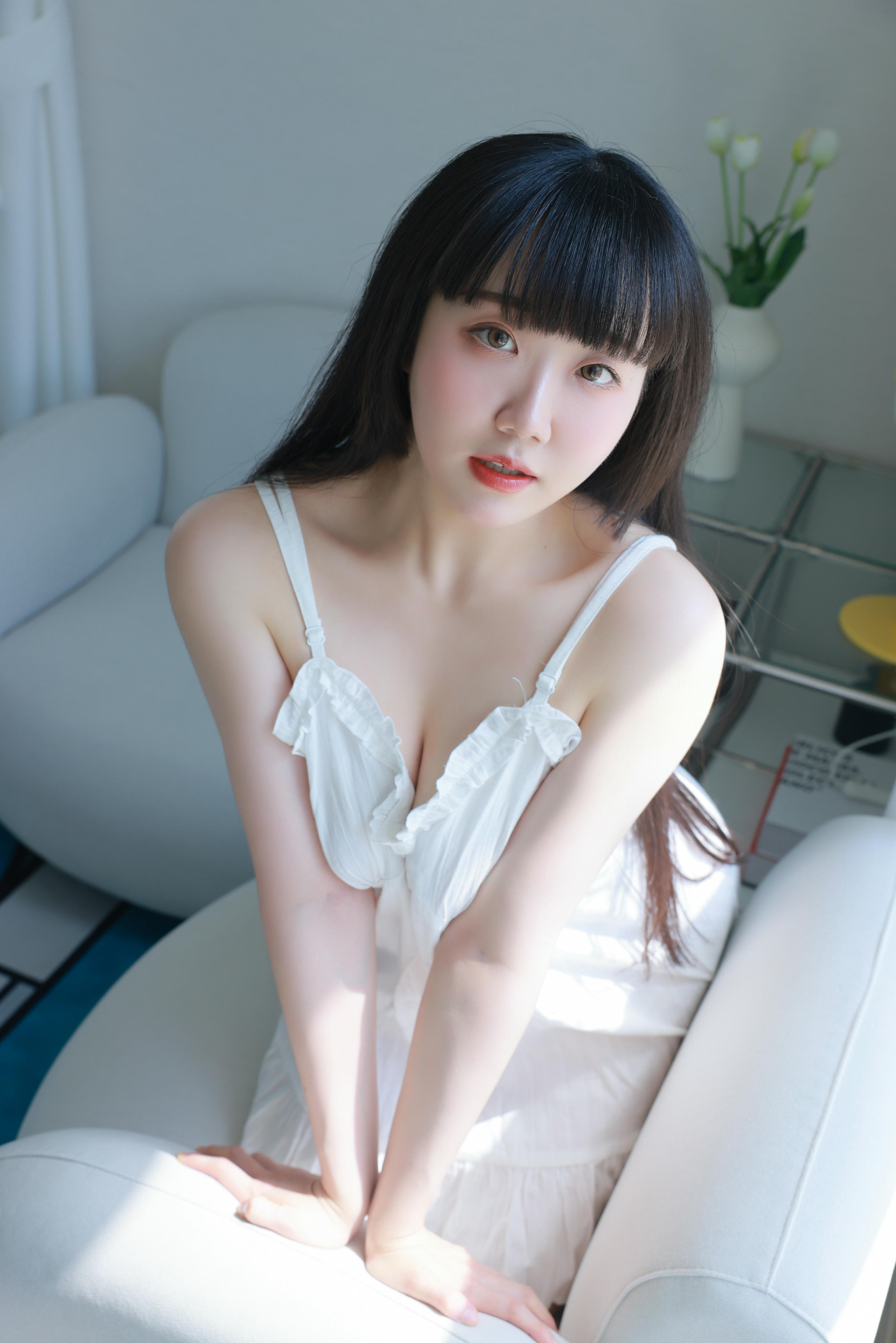 韩国写真机构-SWEETBOX NO.051 Doyeon Vol.43 Soft touch [103P4V-2.34GB]_第1集