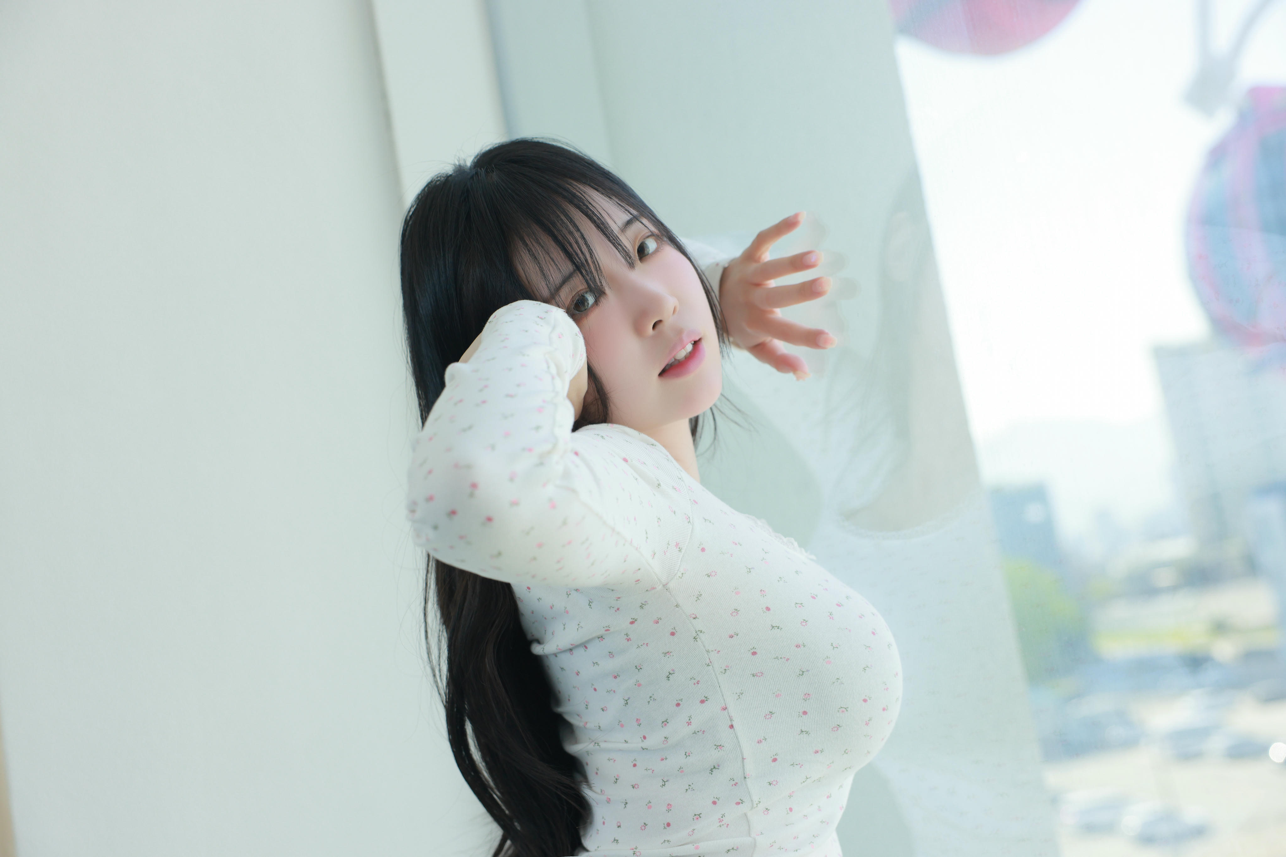 韩国写真机构-SWEETBOX NO.055 MOMORINA Vol.45  [82P5V-4.88GB]_第1集
