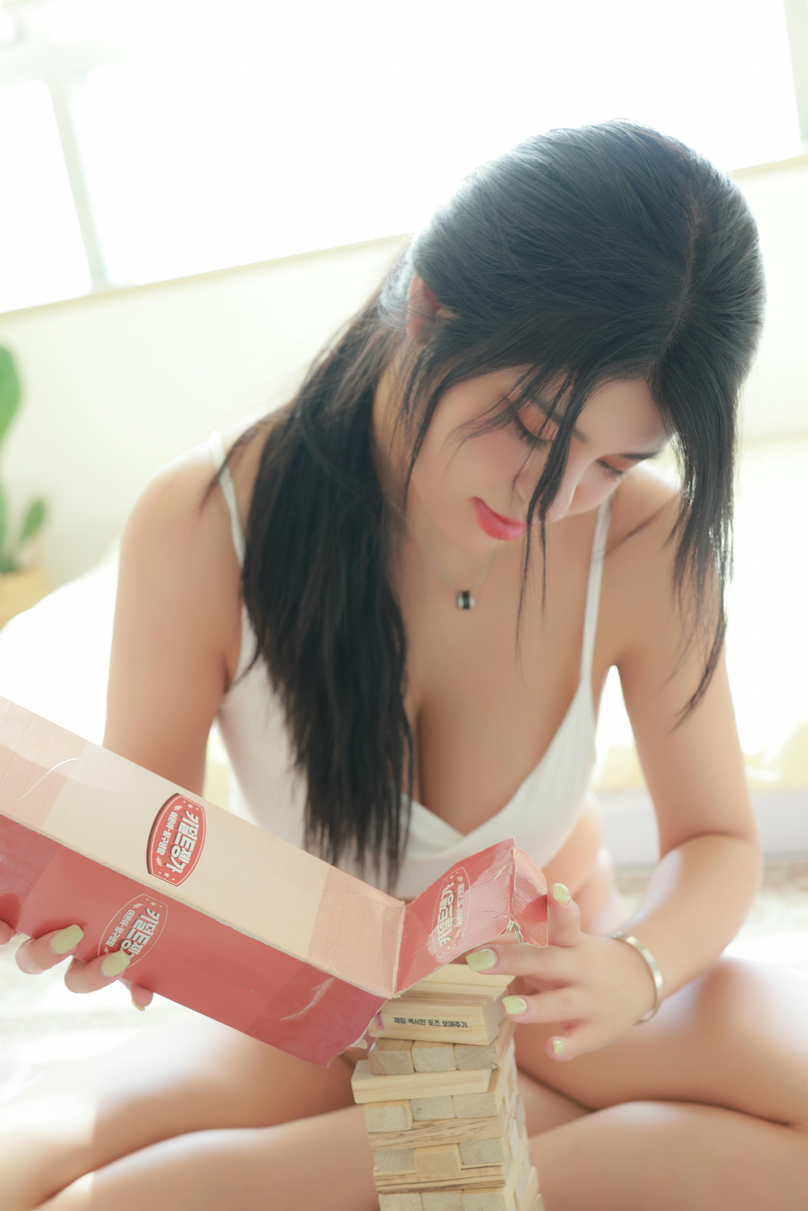 韩国写真机构-SWEETBOX NO.057 Robi Roman [70P2V-1.59GB]_第3集