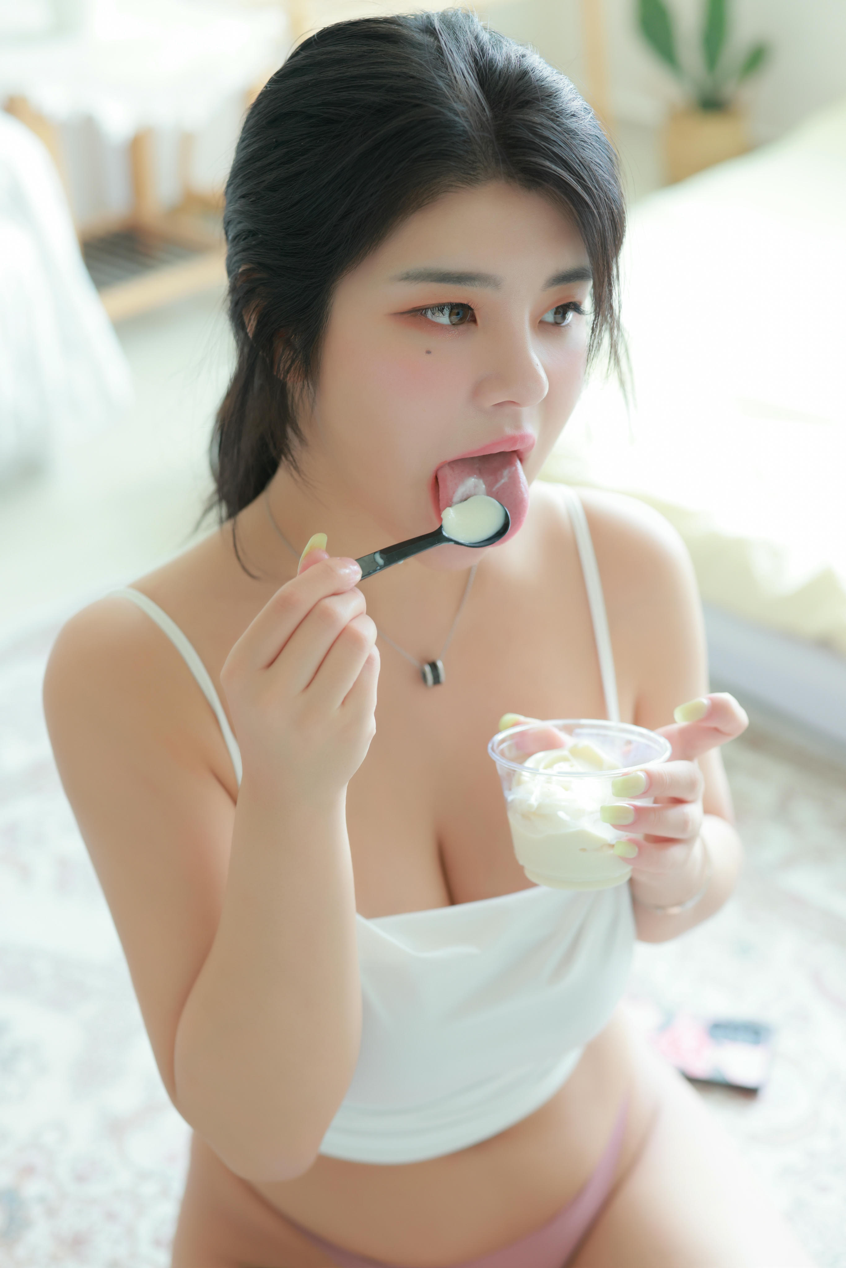 韩国写真机构-SWEETBOX NO.057 Robi Roman [70P2V-1.59GB]_第3集