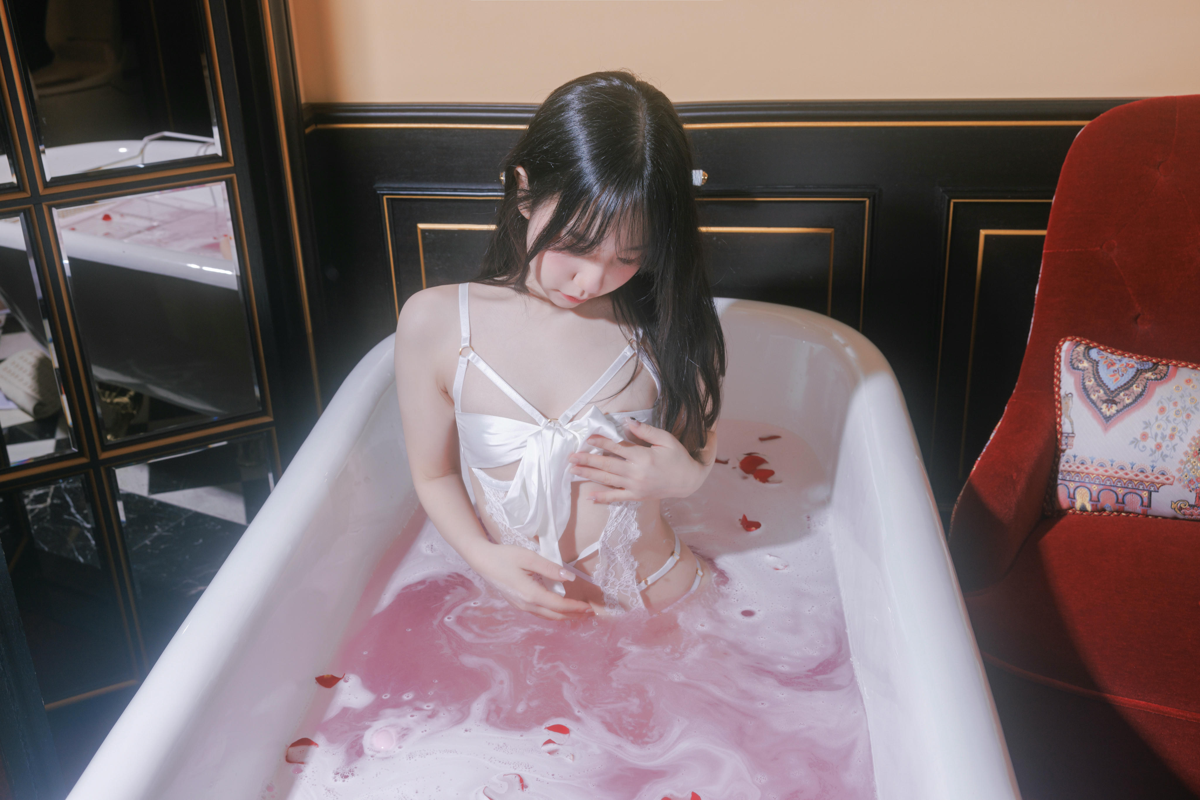 韩国写真机构-SWEETBOX NO.007 Yeri SWEETBOX 36.5 ℃ 01 [53P+1V／1.55GB]_第1集
