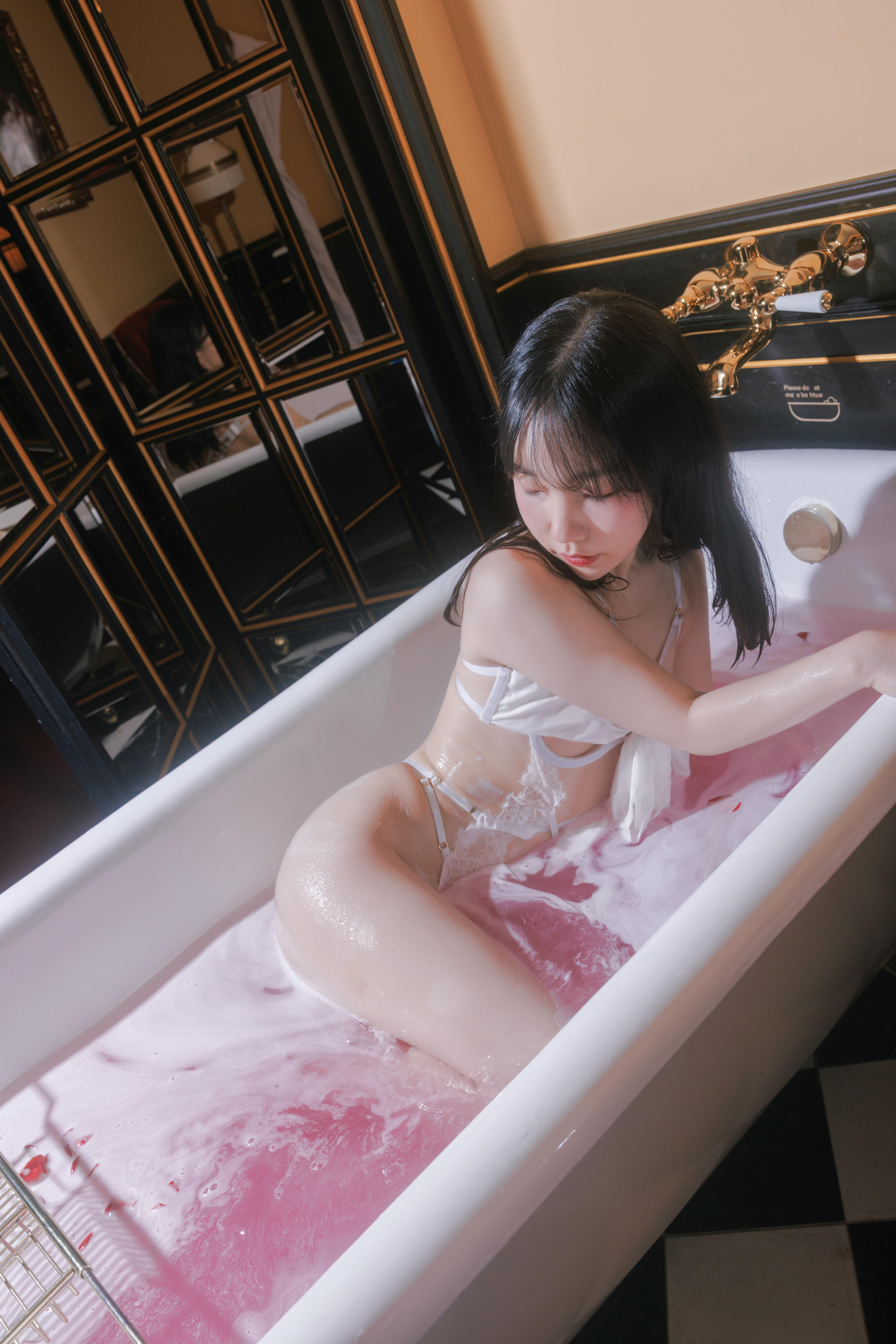韩国写真机构-SWEETBOX NO.007 Yeri SWEETBOX 36.5 ℃ 01 [53P+1V／1.55GB]_第2集