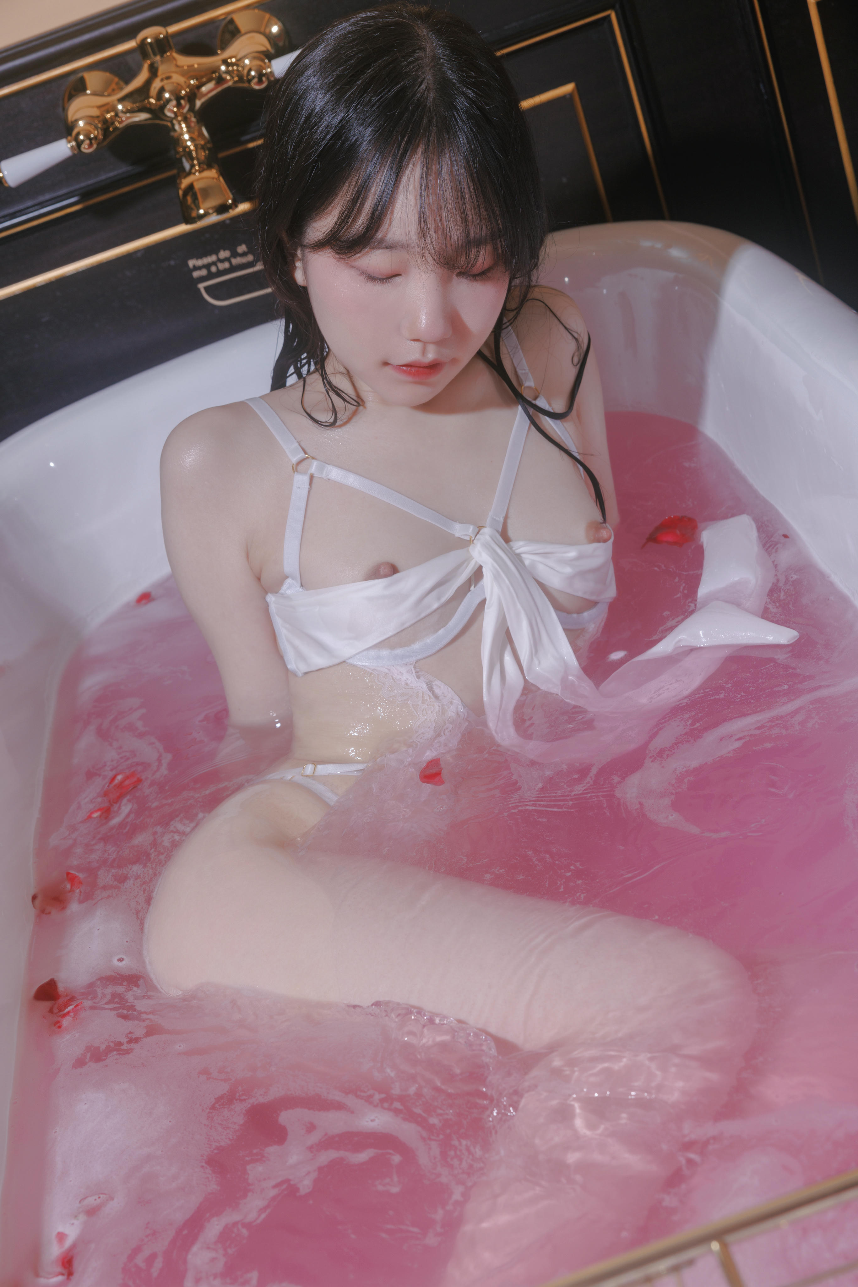 韩国写真机构-SWEETBOX NO.007 Yeri SWEETBOX 36.5 ℃ 01 [53P+1V／1.55GB]_第3集