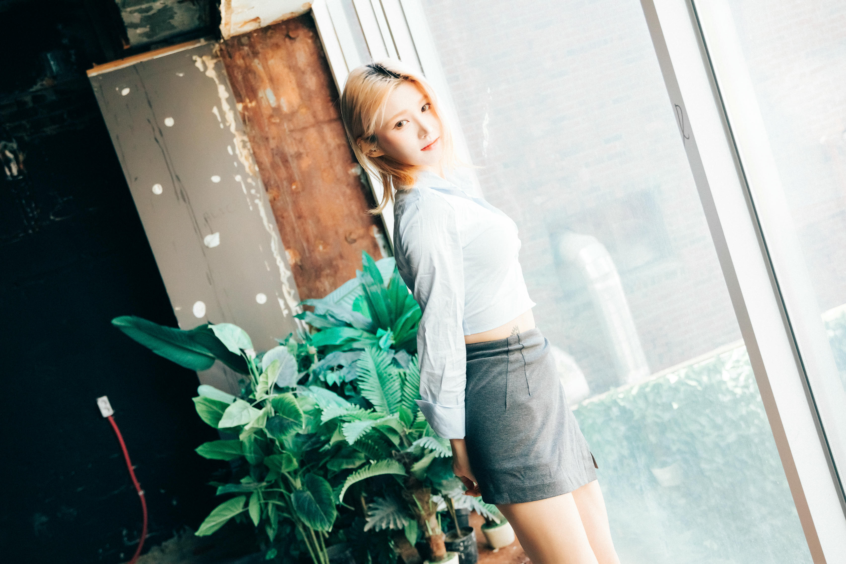 Taeri NO.002 Loozy Enslave (+S.Ver) [81P6V 1.68GB]_第1集