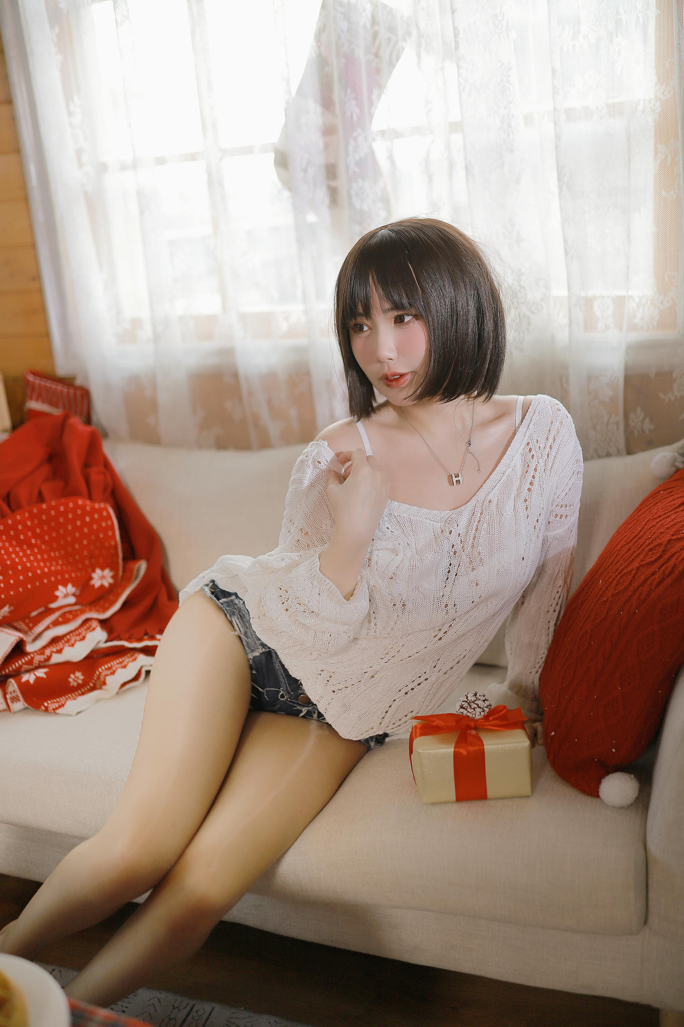 Tina很妖孽呀 NO.010 温柔短发妹妹 [52P1V 1.16GB]_第3集