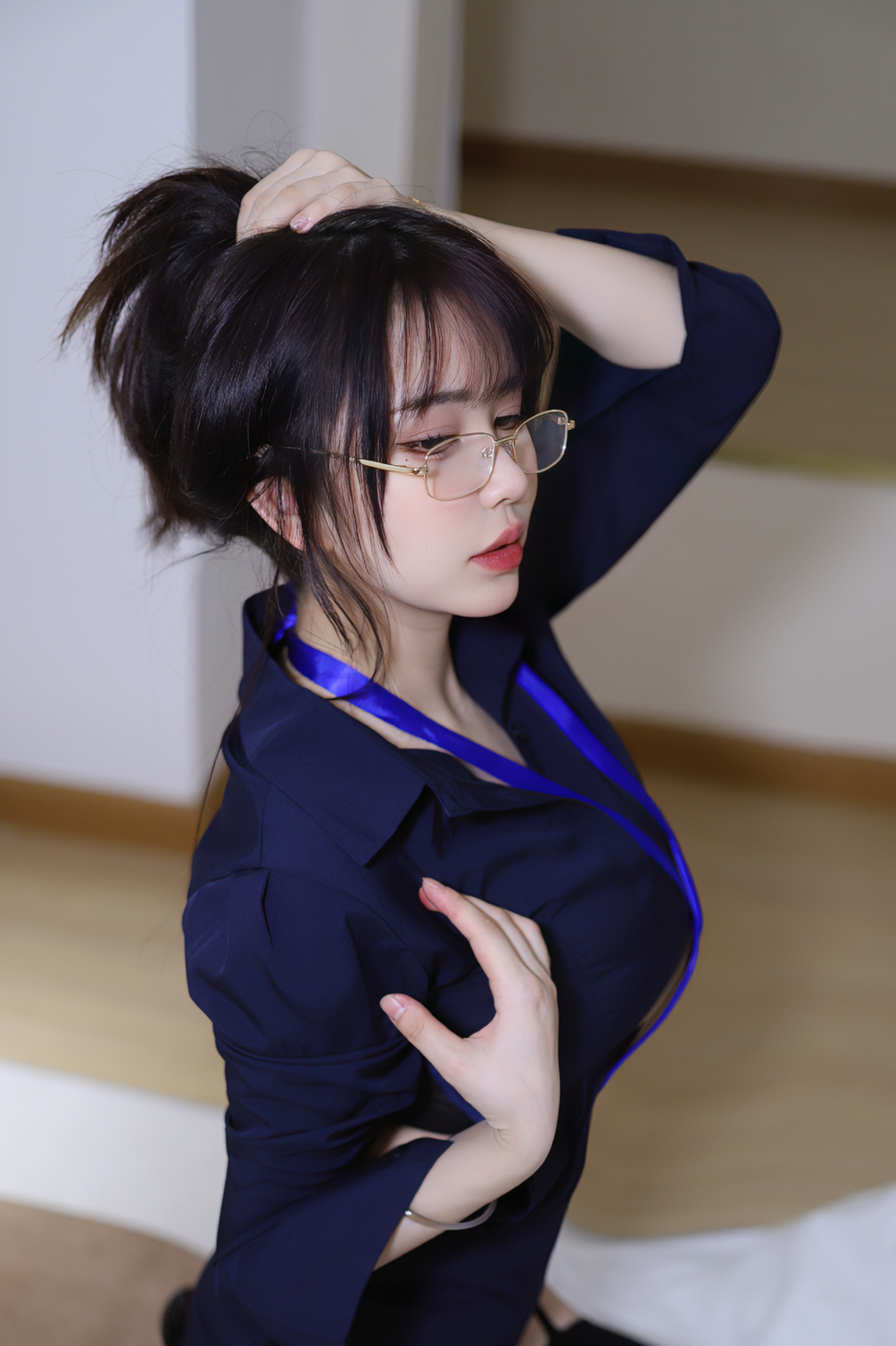 Tina很妖孽呀 NO.019 职业装秘书 [46P 398MB]_第1集