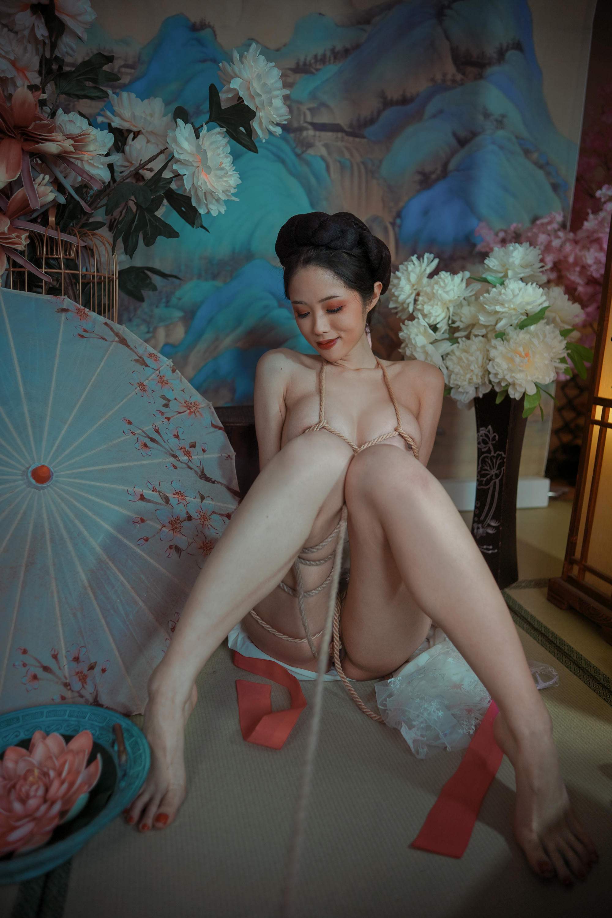 钛合金TiTi NO.038 霜花店 [55P1V-1.40G]_第1集