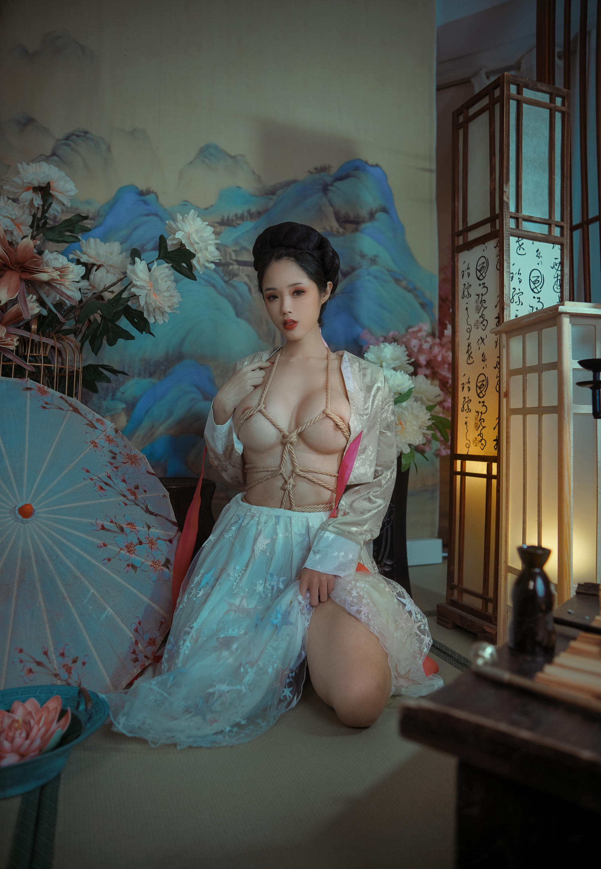 钛合金TiTi NO.038 霜花店 [55P1V-1.40G]_第1集