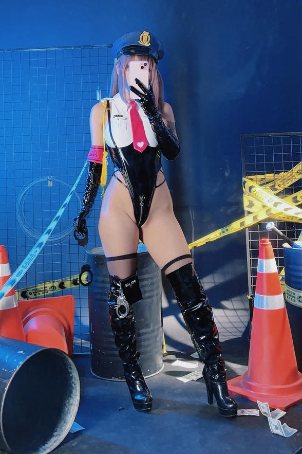 越南coser-Umeko J NO.113 Sex Police [94P6V 2.24GB]-Pic_第3集