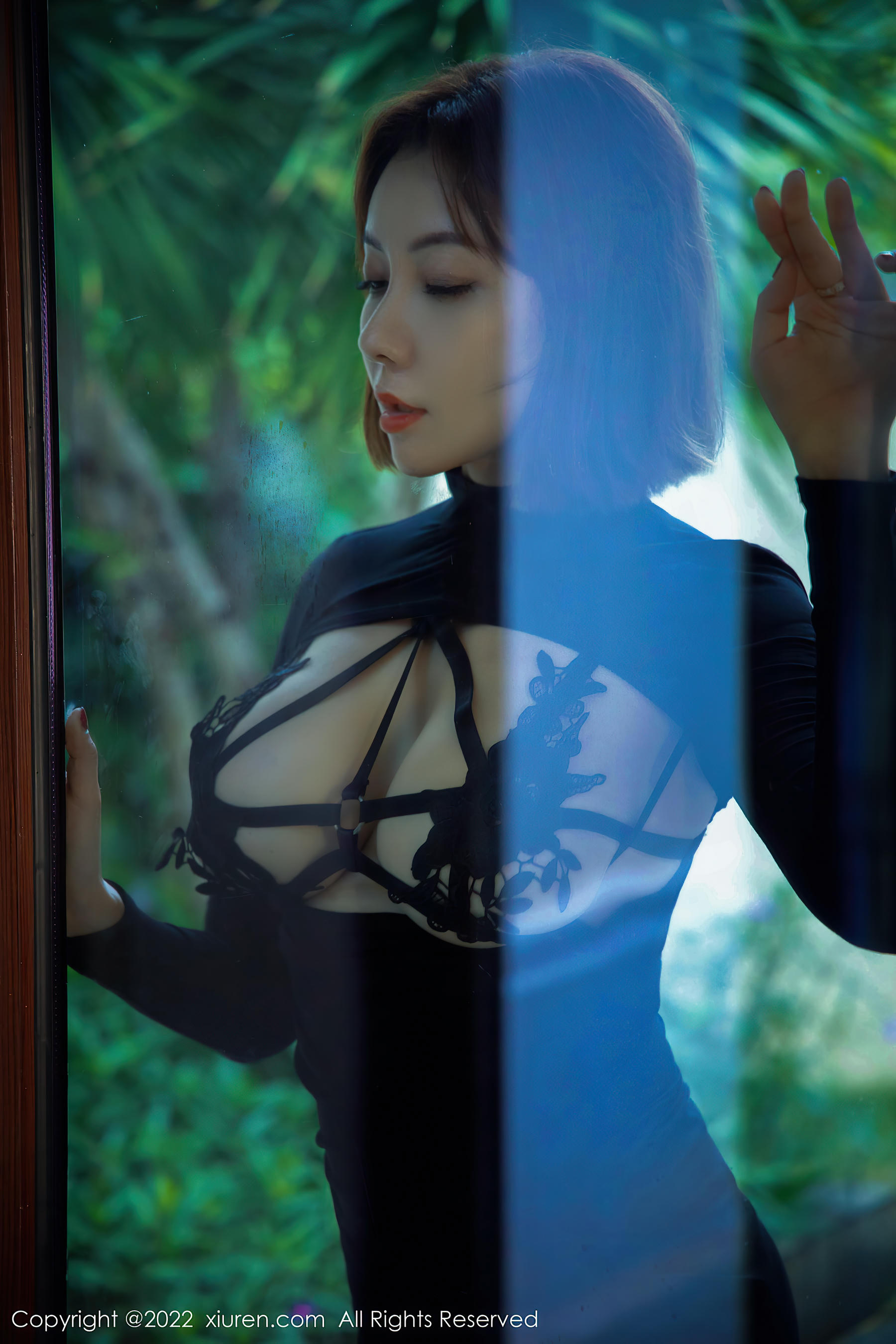 XiuRen秀人网 2022.02.17 NO.4597 果儿Victoria 三亚旅拍 [72+1P735M]_第2集