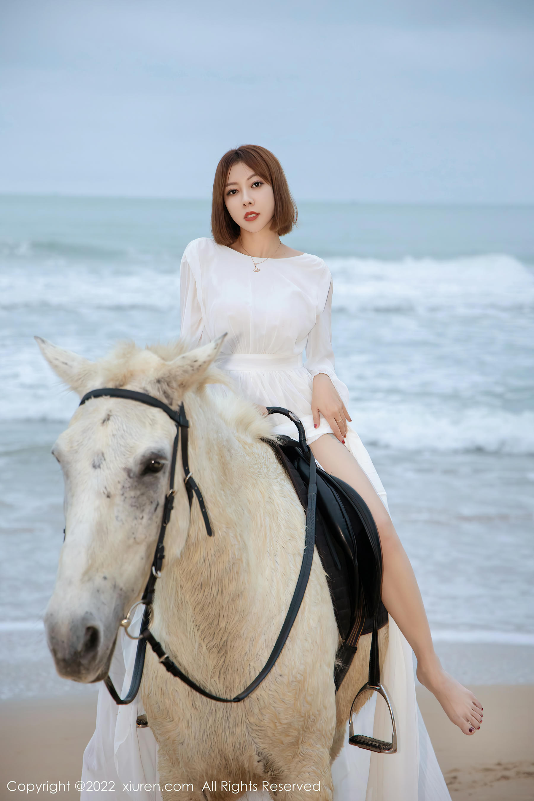 XiuRen秀人网 2022.04.12 No.4853 果儿Victoria 沙滩美臀 [40+1P359M]_第1集