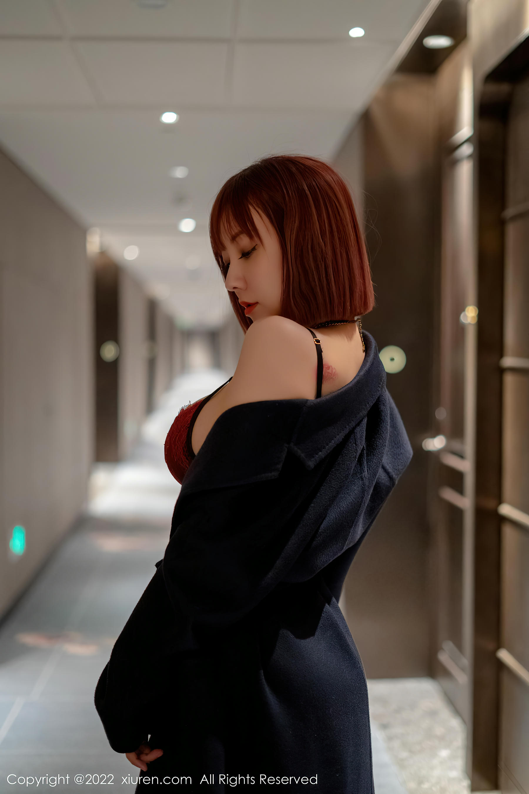 XiuRen秀人网 2022.04.19 No.4886 果儿Victoria 西双版纳旅拍 [53+1P561M]_第1集