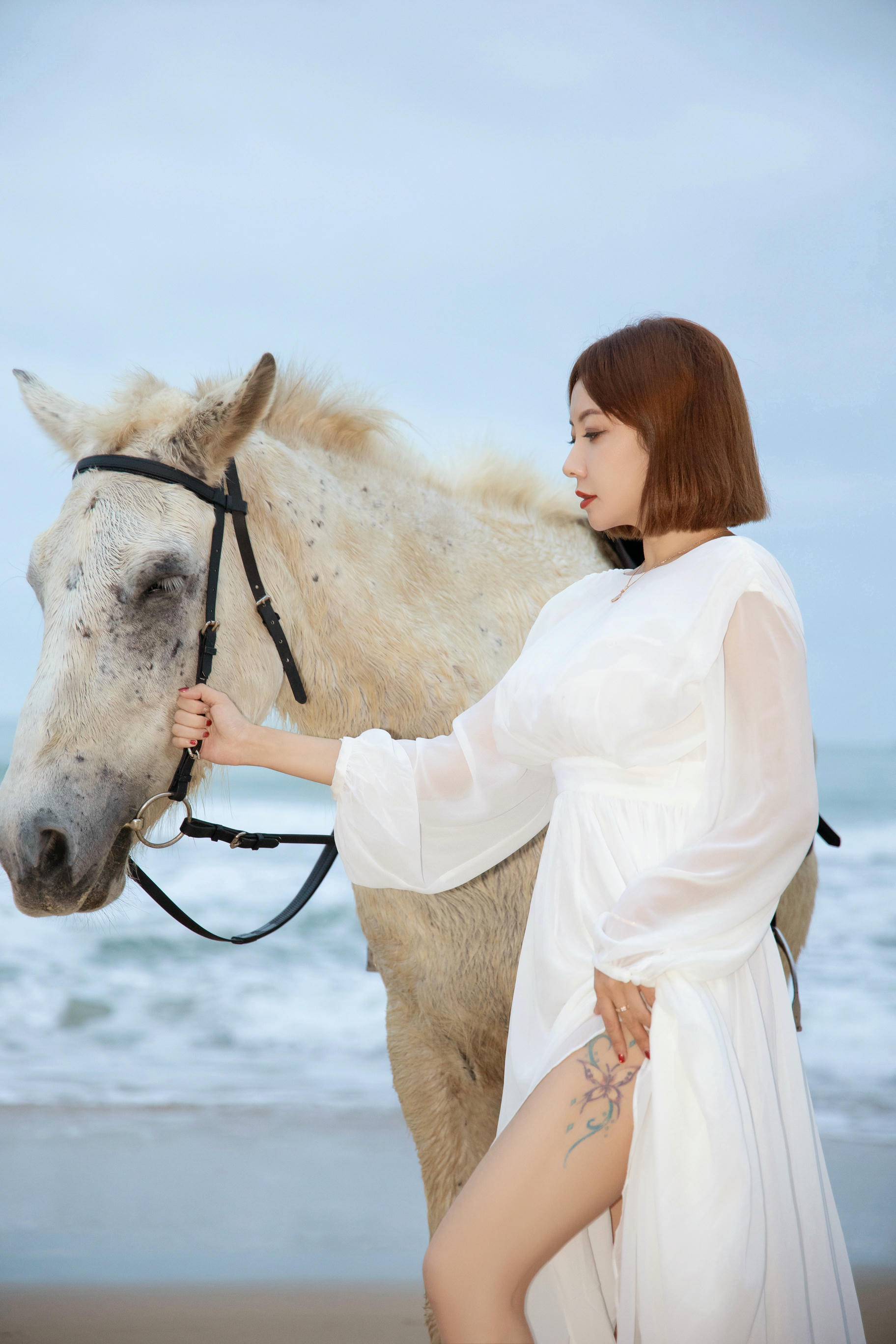 果儿Victoria 公主与野兽 [36P／291MB]_第1集