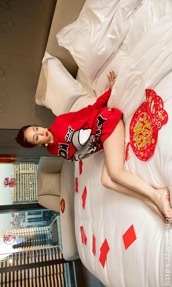 爱尤物 2020 NO.1711 果儿Victoria—新年快乐[35P／36.5M]_第2集