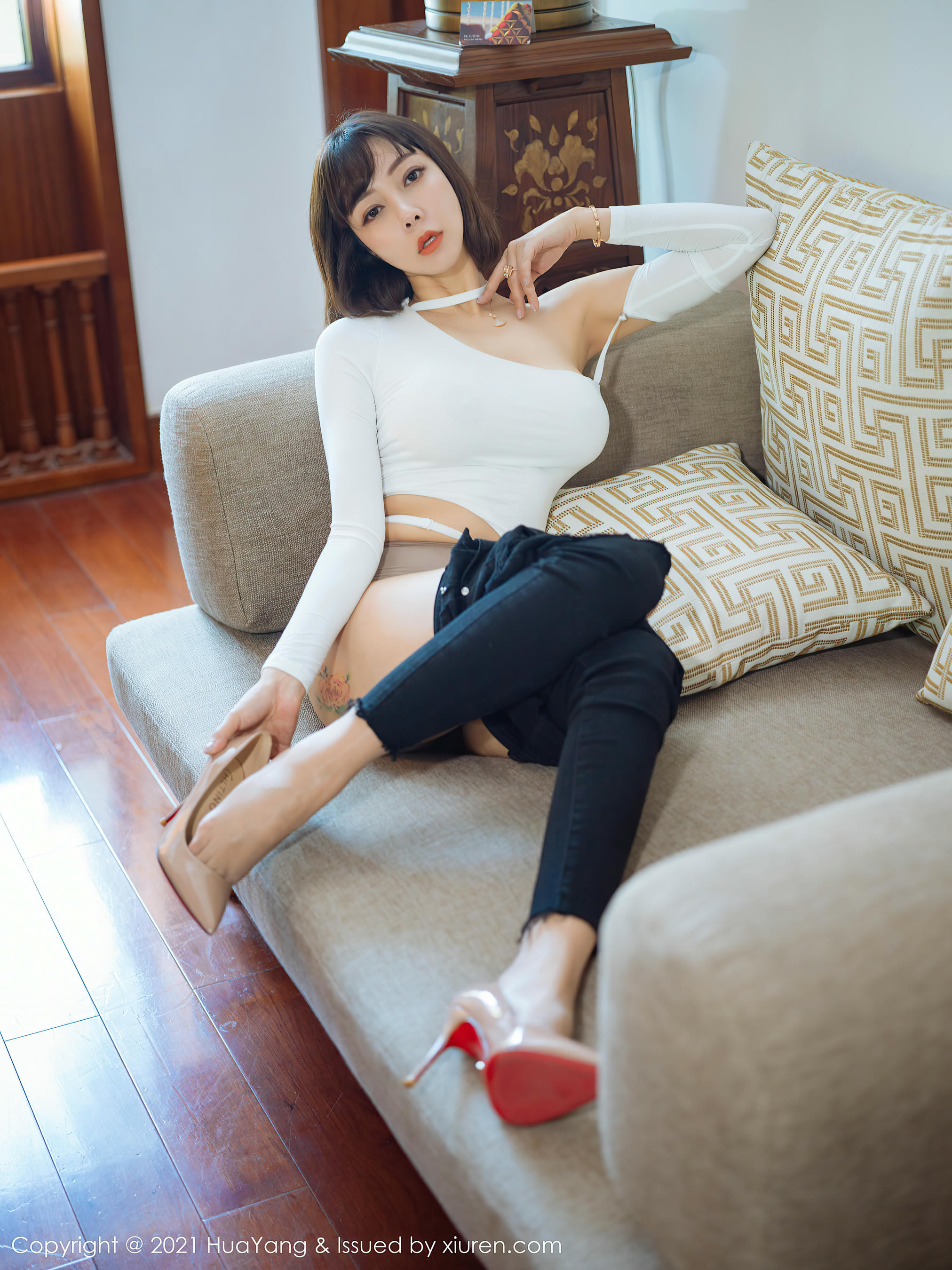 HuaYang花漾 2021.06.16 VOL.414 果儿Victoria[50+1P／579MB]_第2集