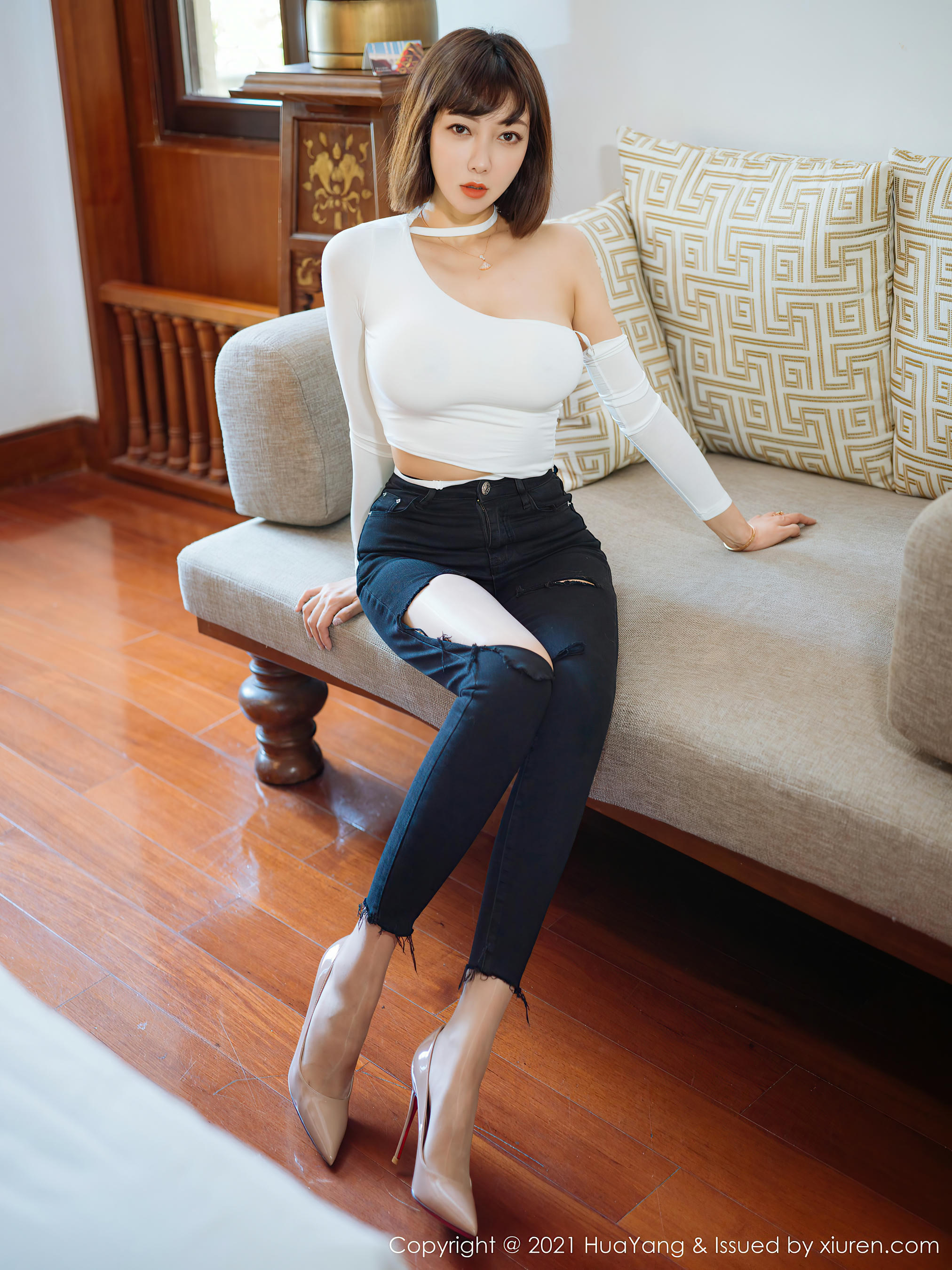 HuaYang花漾 2021.06.16 VOL.414 果儿Victoria[50+1P／579MB]_第1集