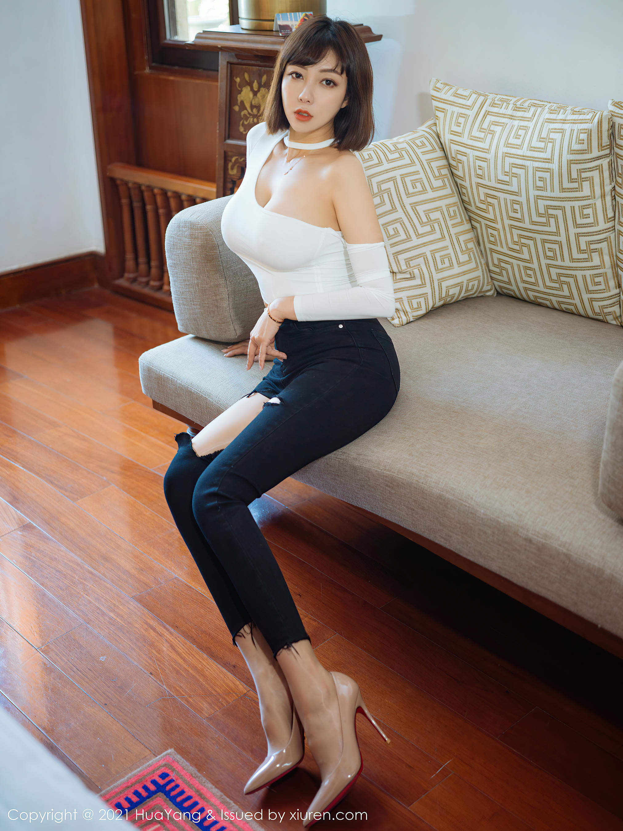 HuaYang花漾 2021.06.16 VOL.414 果儿Victoria[50+1P／579MB]_第1集