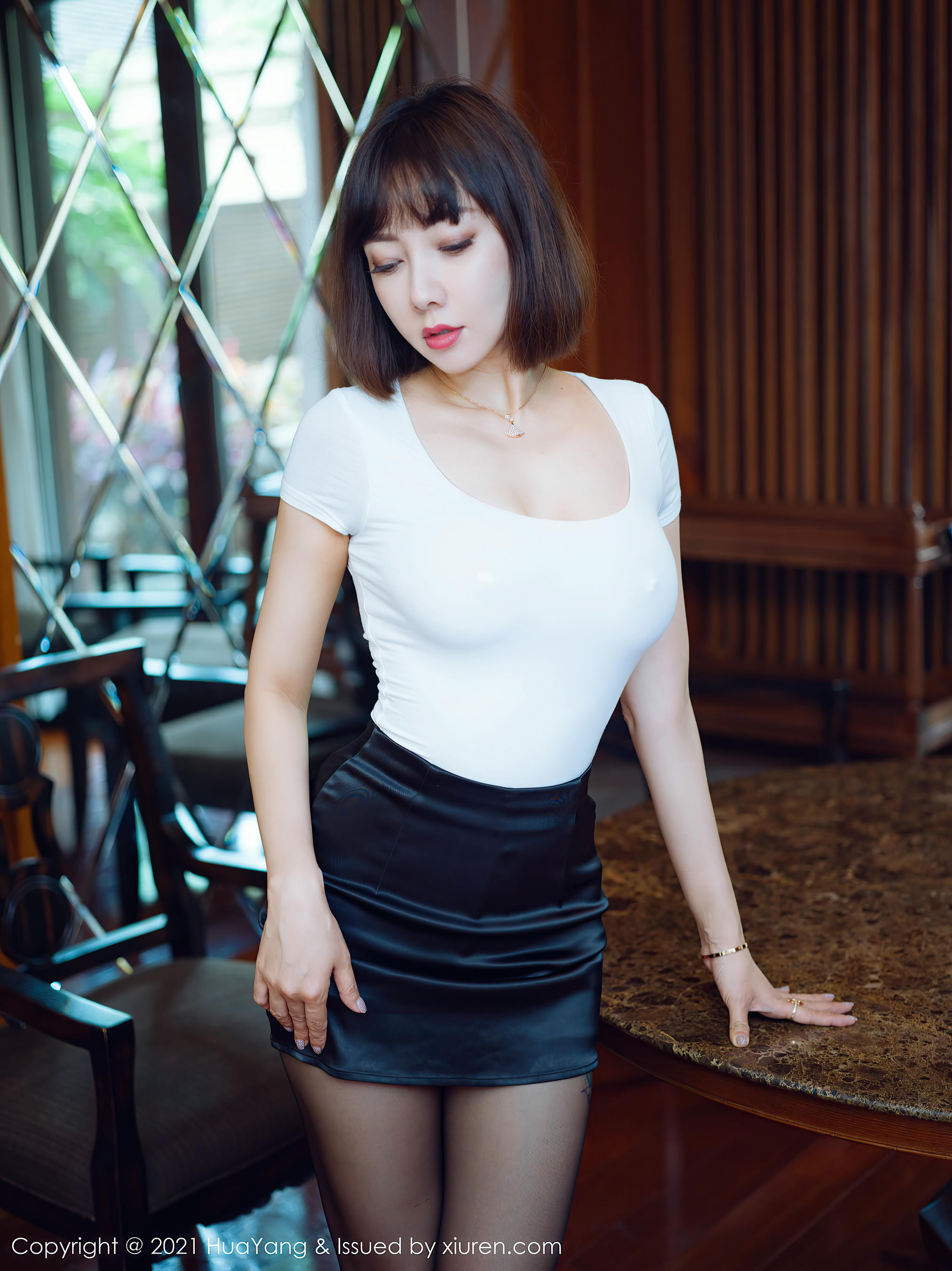 HuaYang花漾 2021.09.22 VOL.452 果儿Victoria [47+1P557MB]_第1集