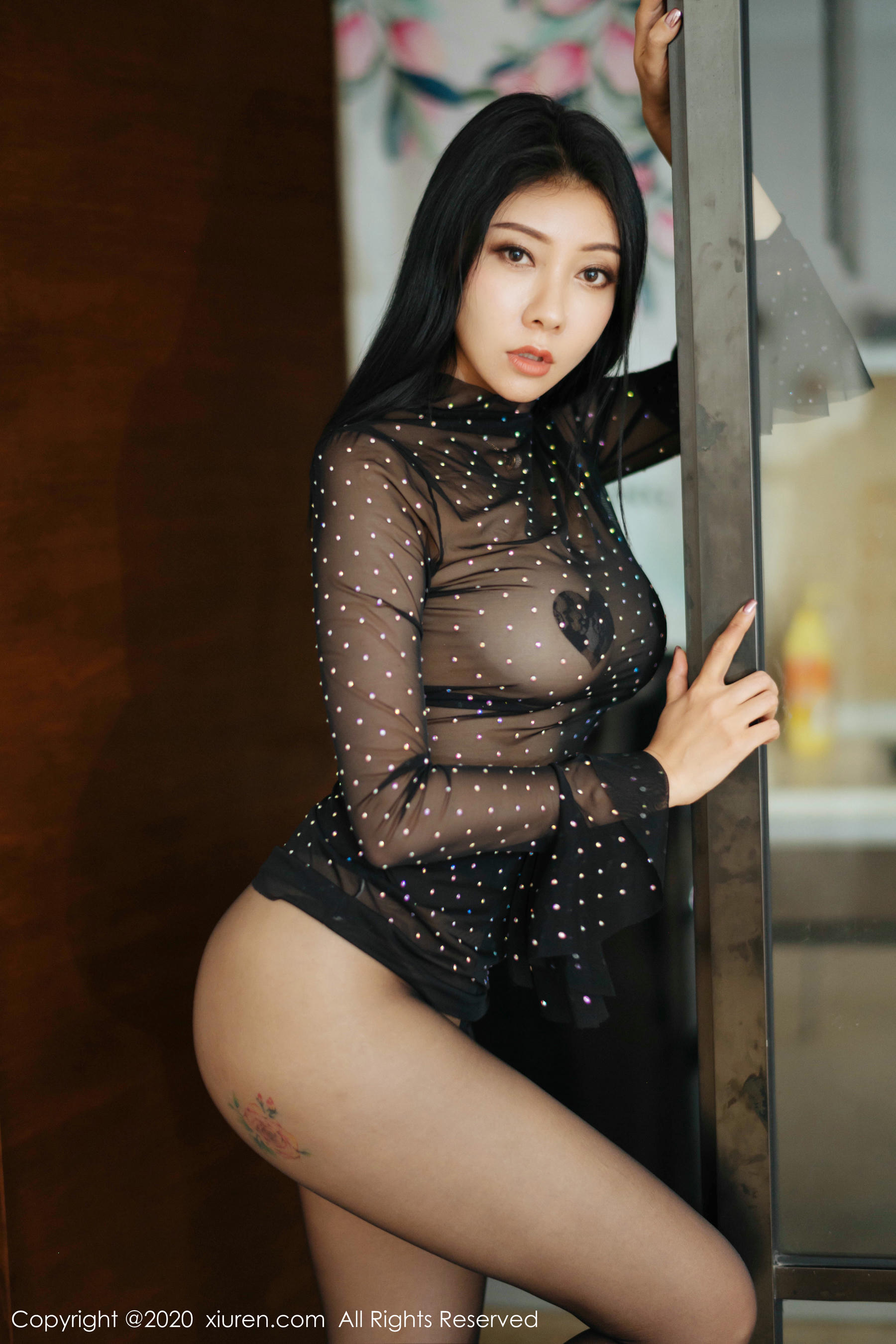 XiuRen秀人网 2020.01.09 NO.1912 果儿Victoria[50+1P／129M]_第1集