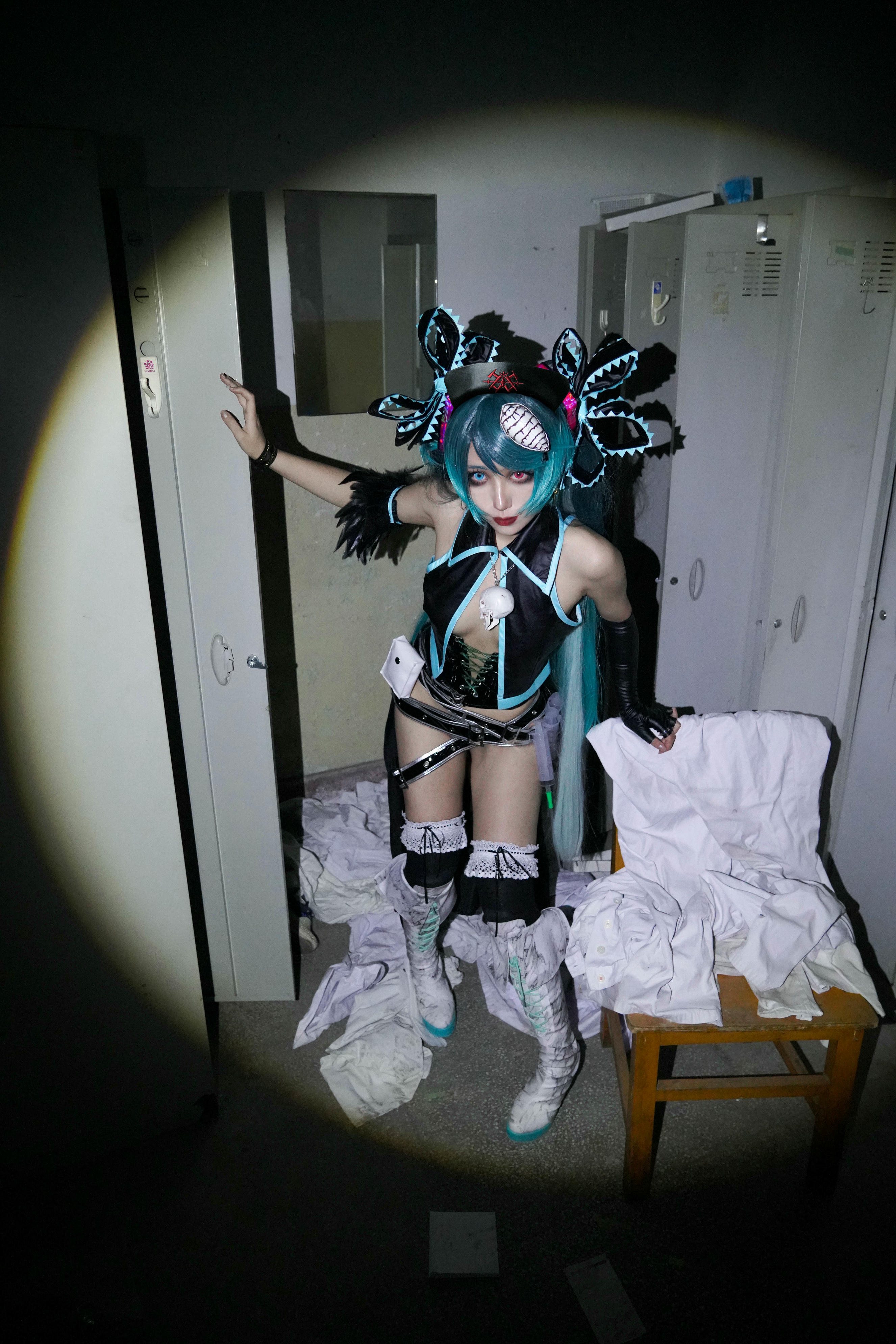 絞肉姬Walküre NO.013 骸音·囚人与纸飞机[44P-154.6M]_第2集
