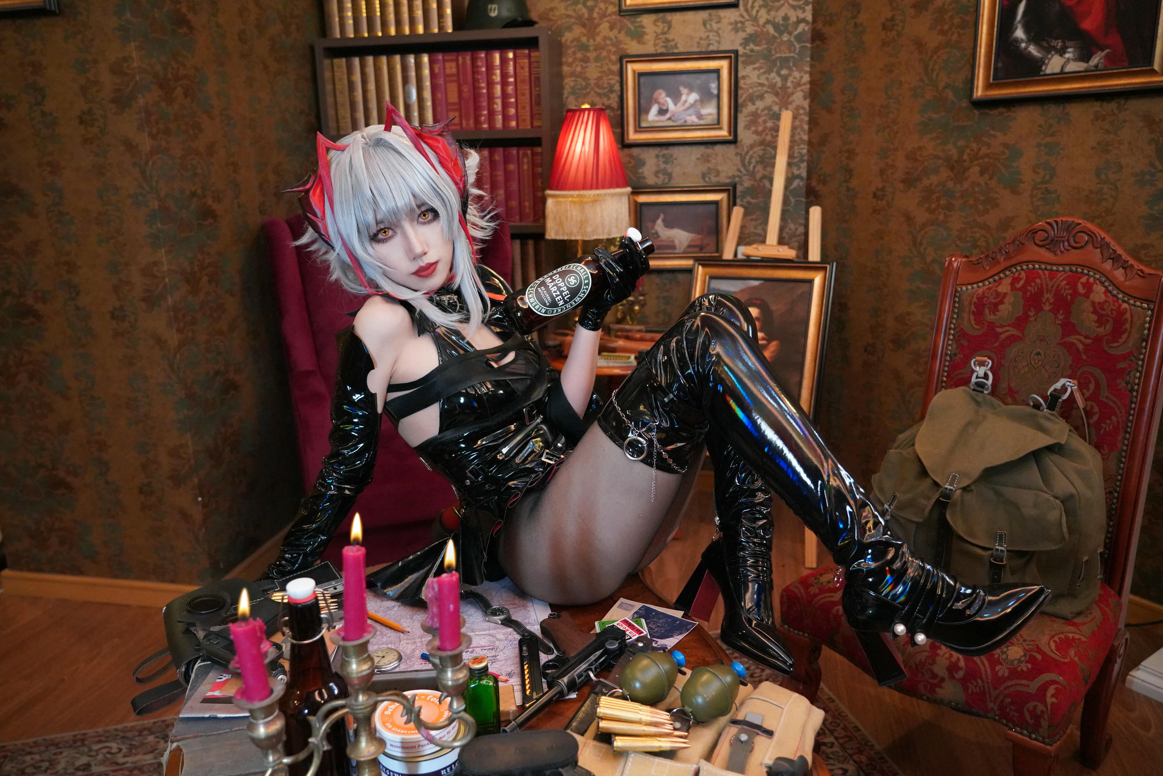 絞肉姬Walküre NO.003 明日方舟W愚夜密函 [60P 296MB]_第2集