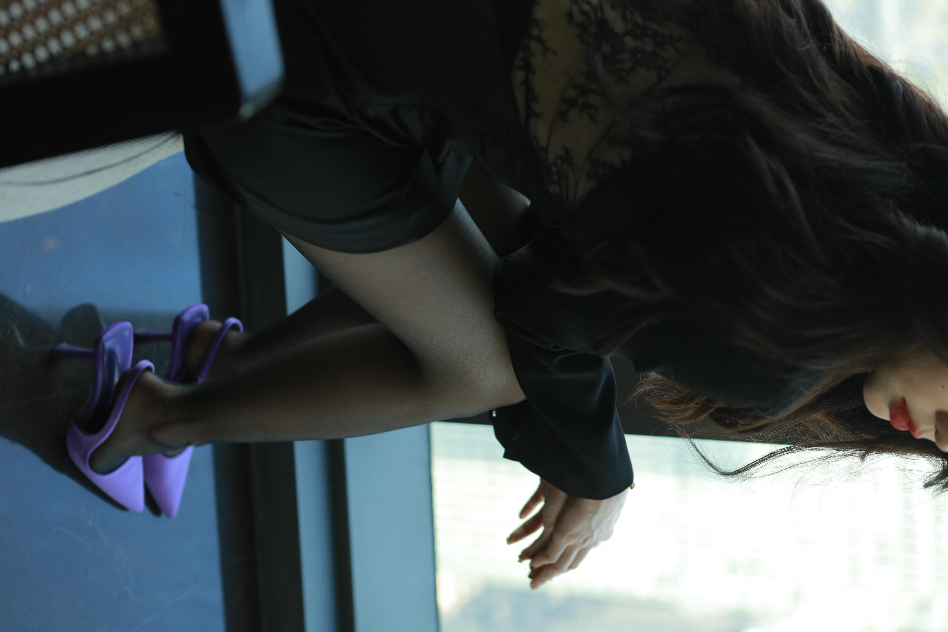 Sia不吃鱼微密圈 NO.019 性感玉足[88P-1V-2.84G]_第1集