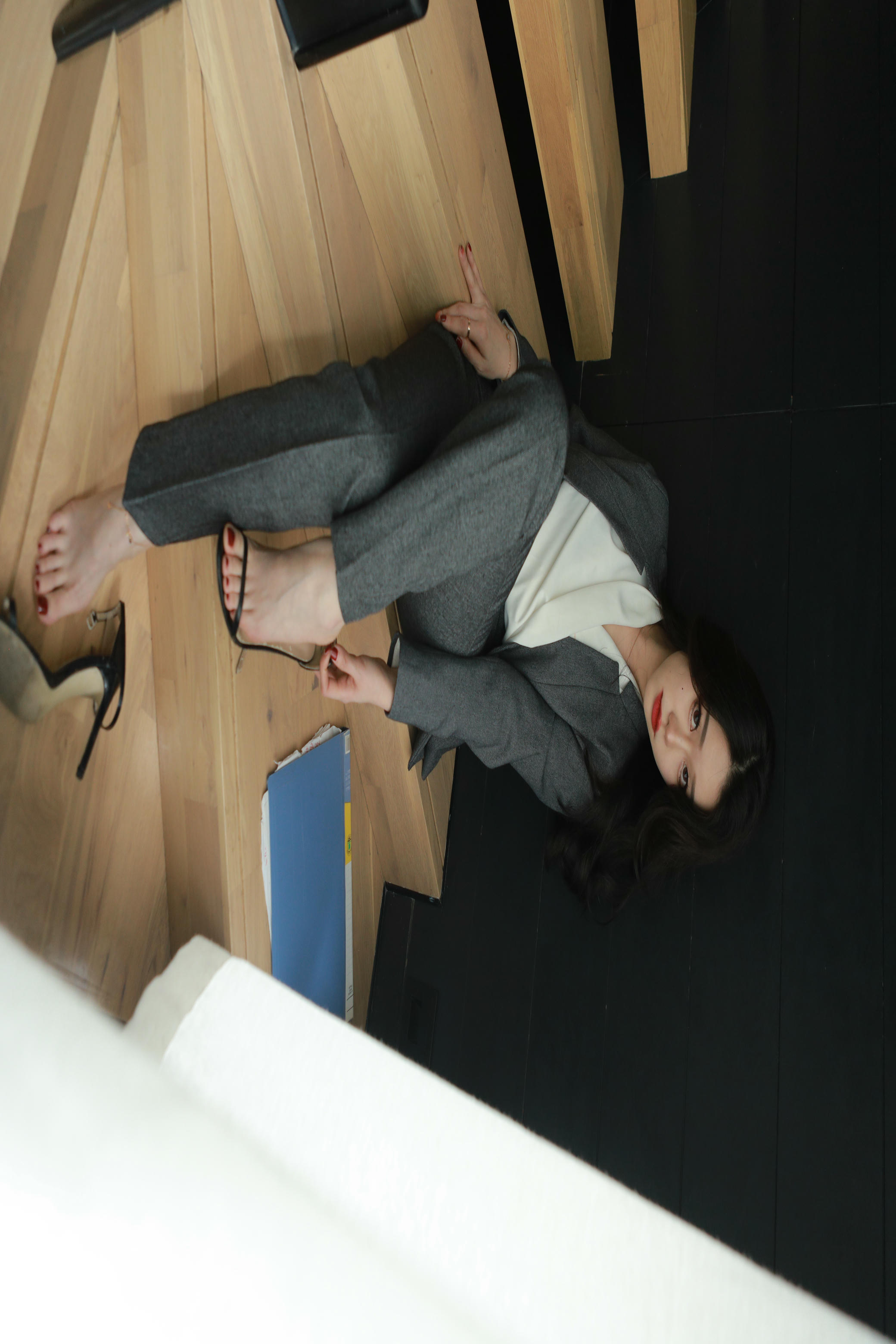 Sia不吃鱼微密圈 NO.005 看过的都知道爽 [99P+1V／2.78GB]_第5集