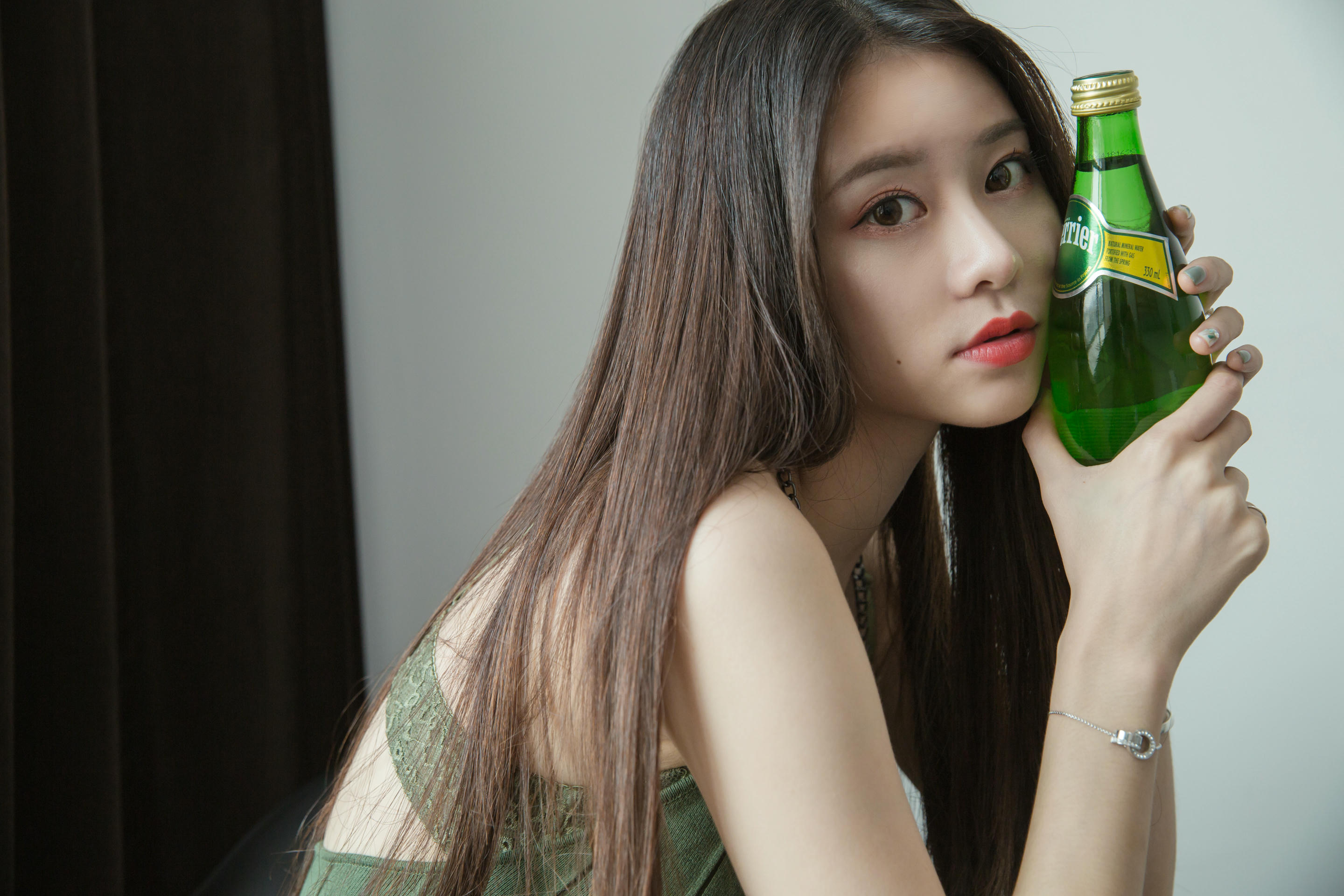 Sia不吃鱼微密圈 NO.053 sia4.20付费 [284P 2.67 GB]_第1集