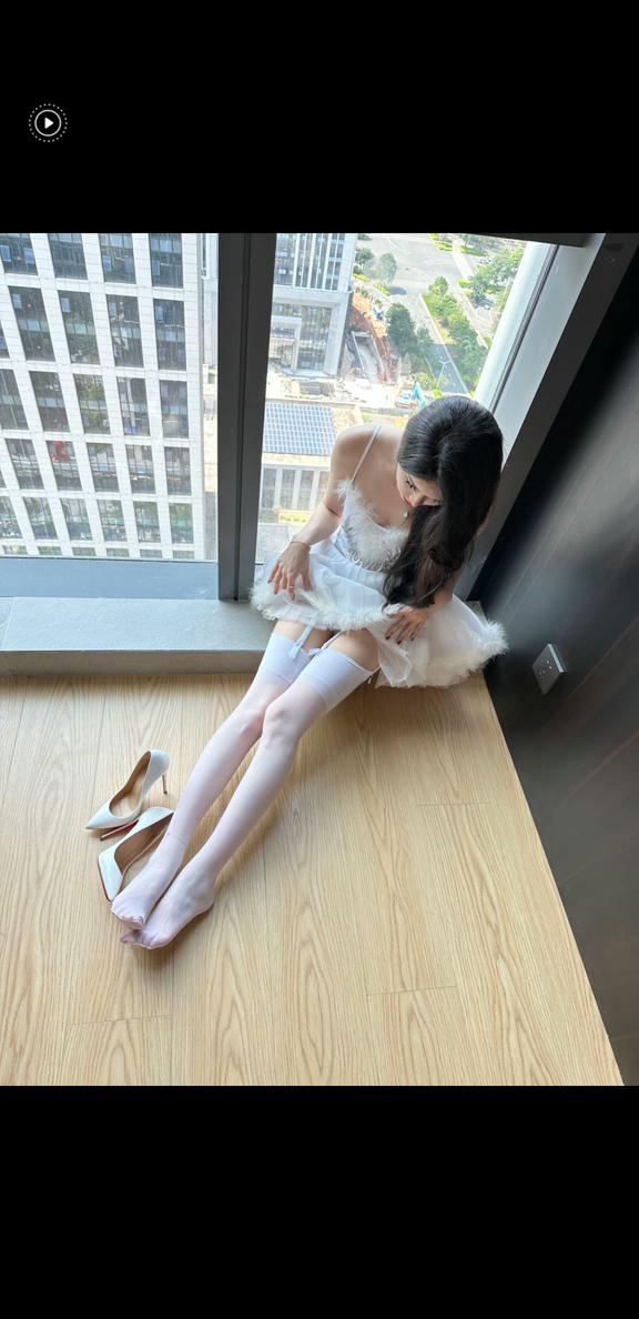 Sia不吃鱼微密圈 NO.075 sia5.23嘉宾 [211P1V 1.81 GB]_第1集