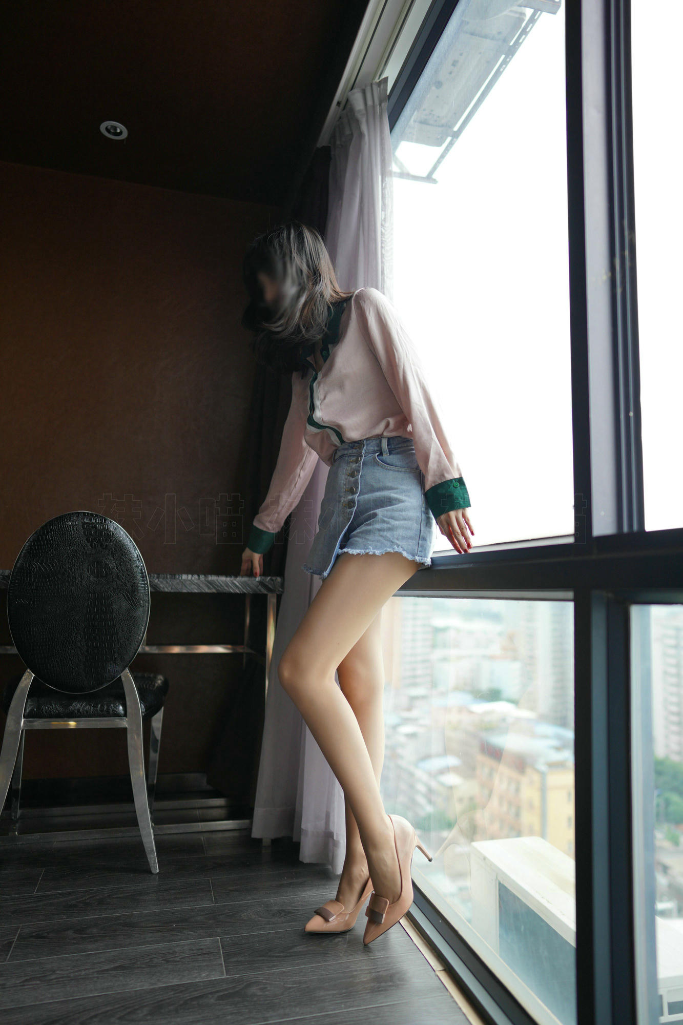 袜小喵 KT205 热裤少女喵 [59P+244M]_第1集