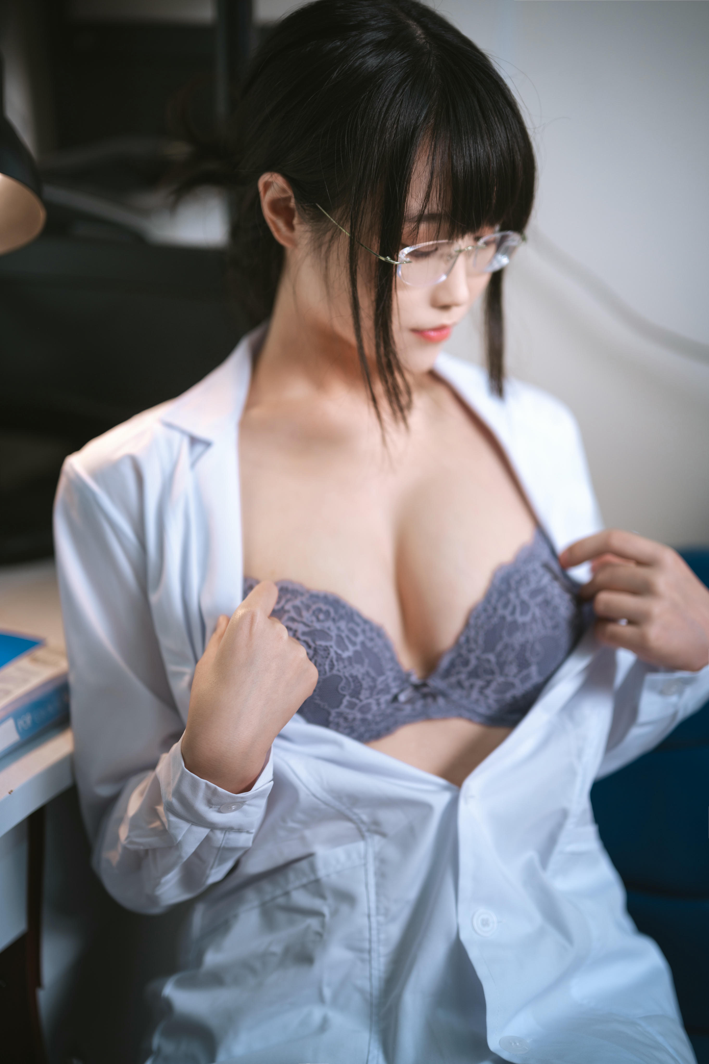 汪知子 NO.014 医生姐姐[34P-192M]_第1集