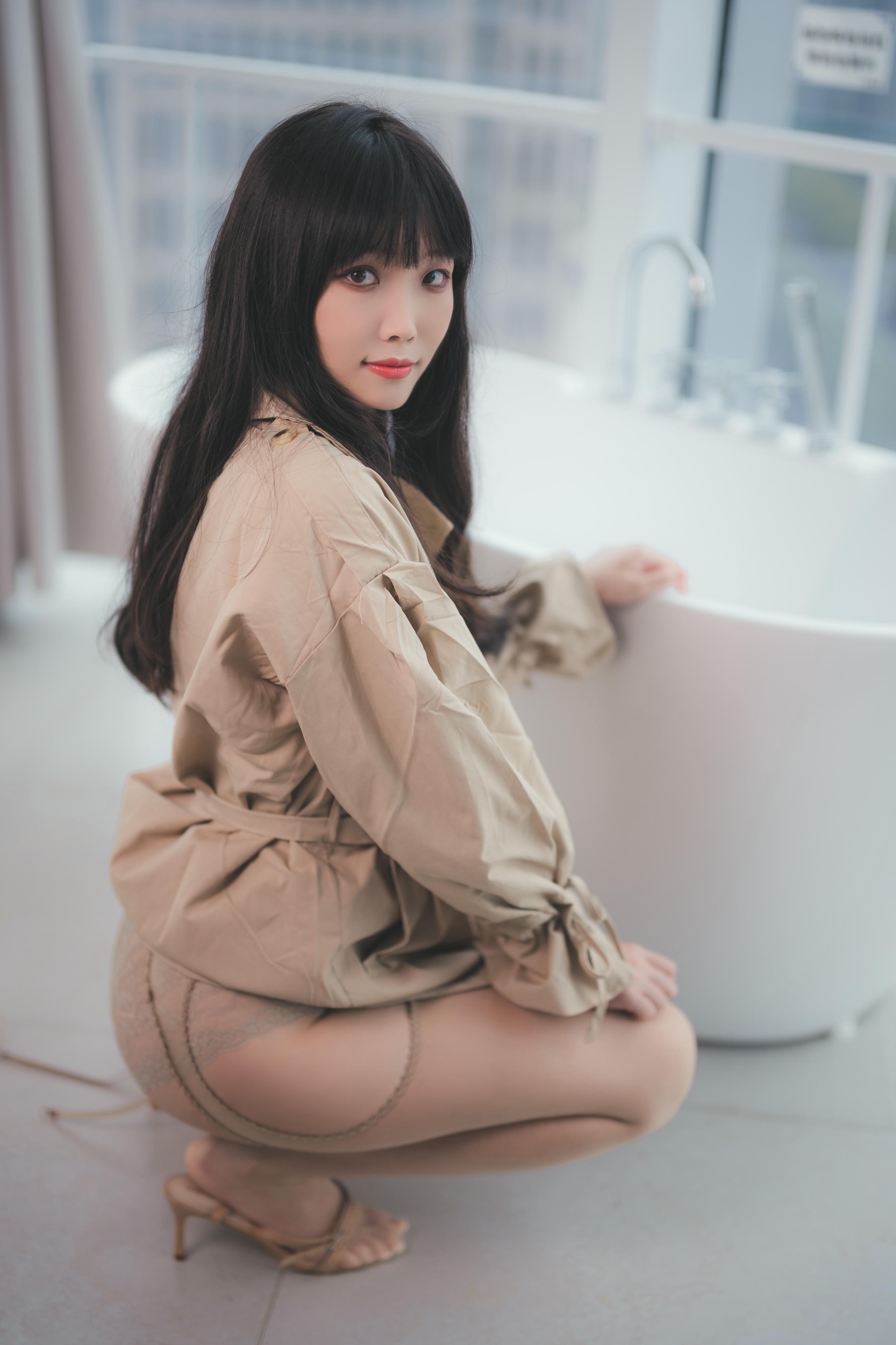 汪知子 NO.008 风衣[52P-168M]_第1集