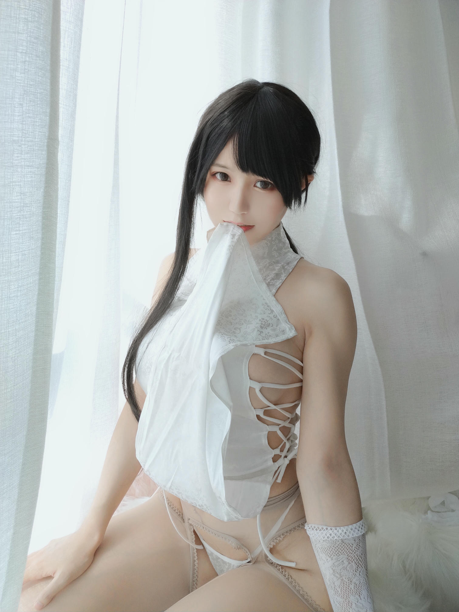 小仓千代w NO.012 旗袍[28P-54MB]_第1集