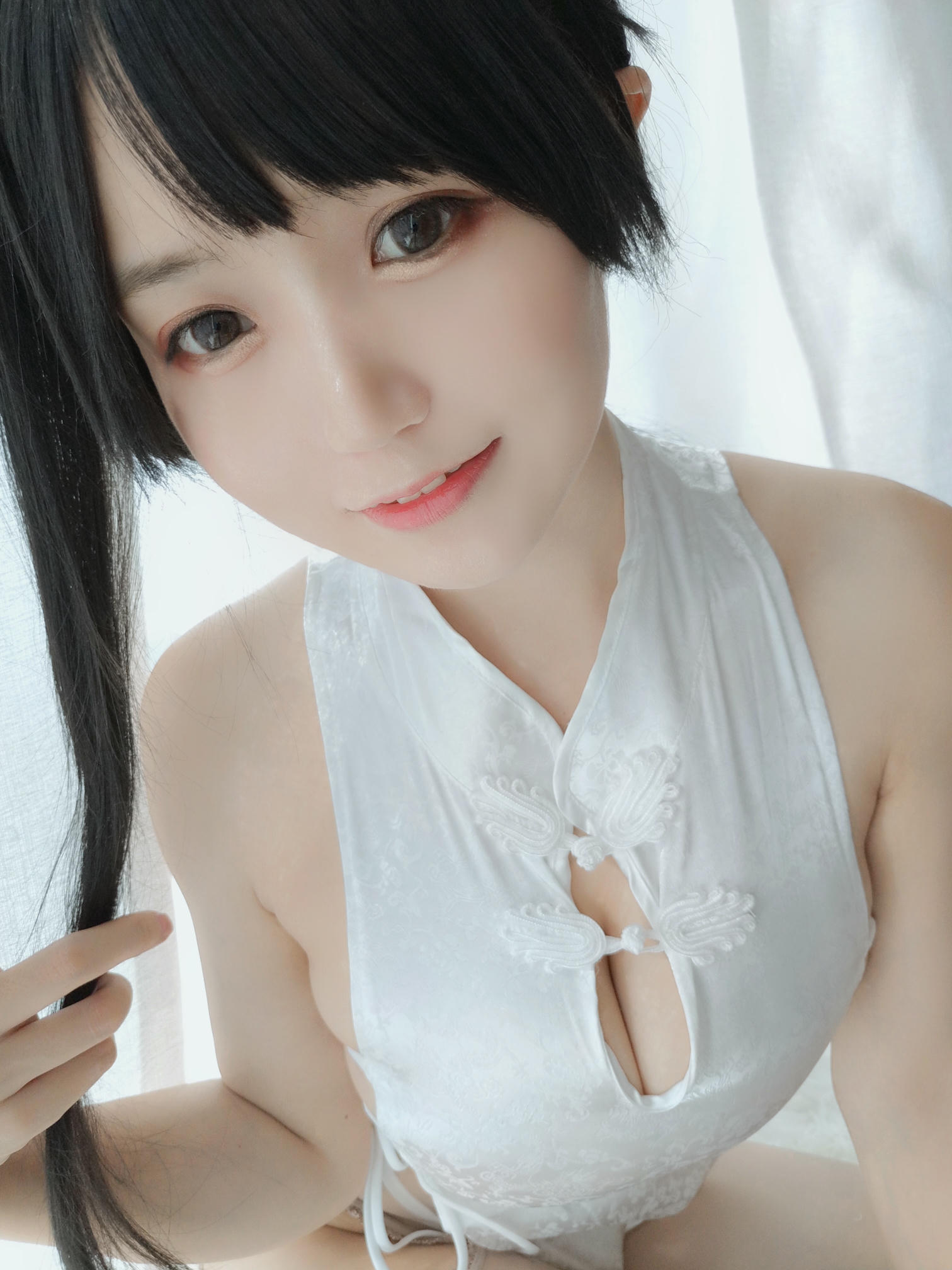 小仓千代w NO.012 旗袍[28P-54MB]_第1集