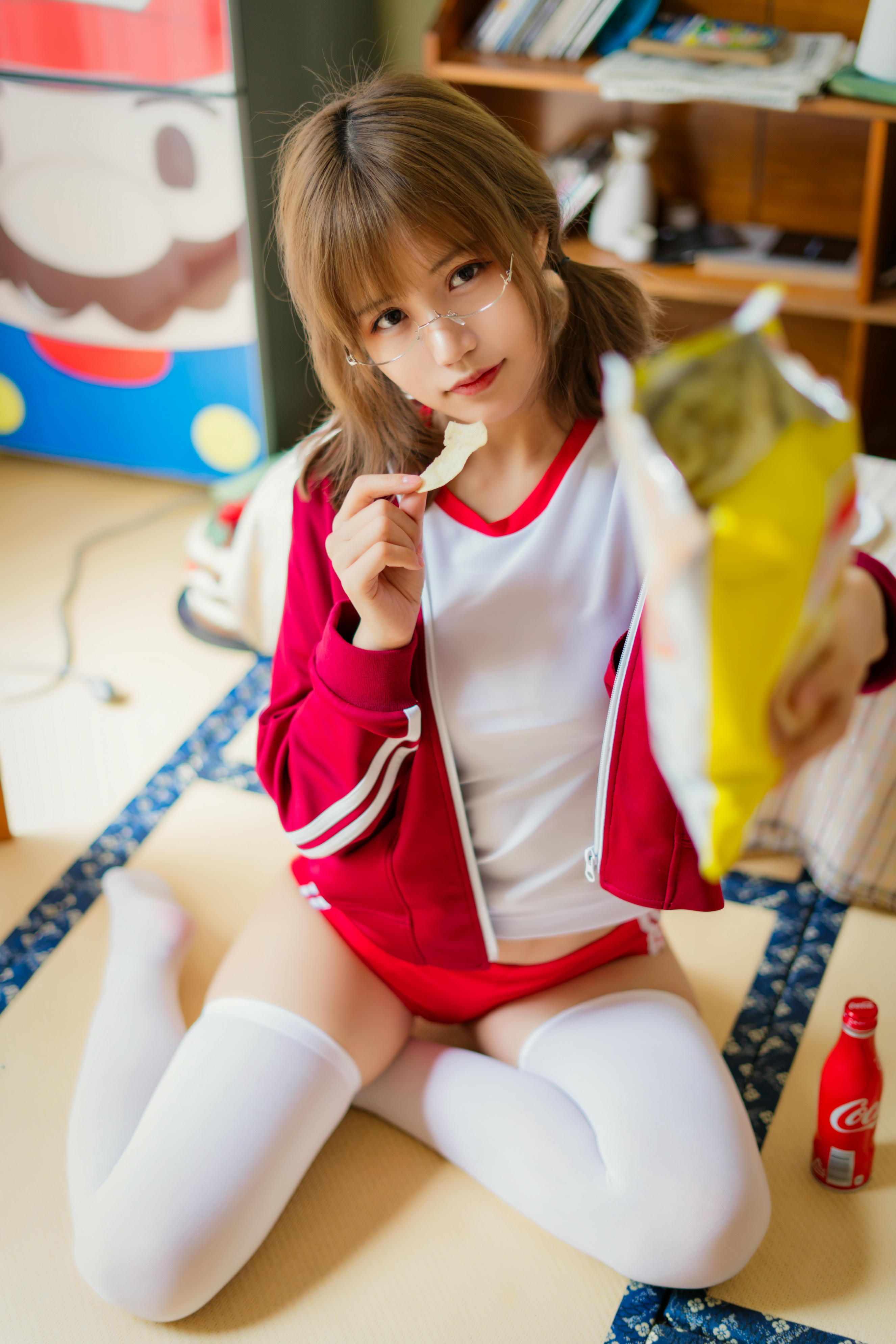 小仓千代w NO.004 红色体操服[48P-672MB]_第1集