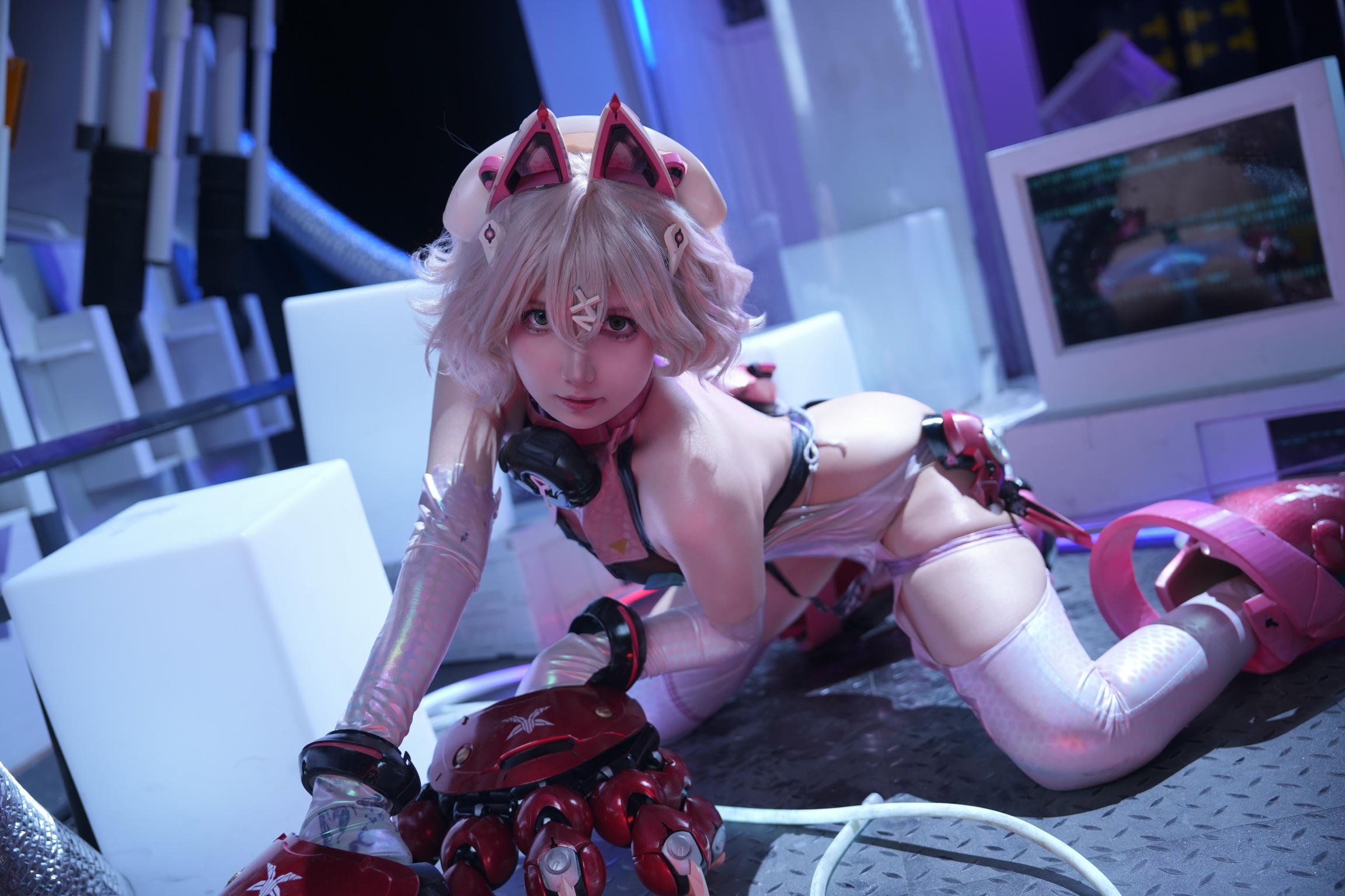 小和甜酒 NO.007 交错战线绯俐 [47P2V 732MB]_第1集