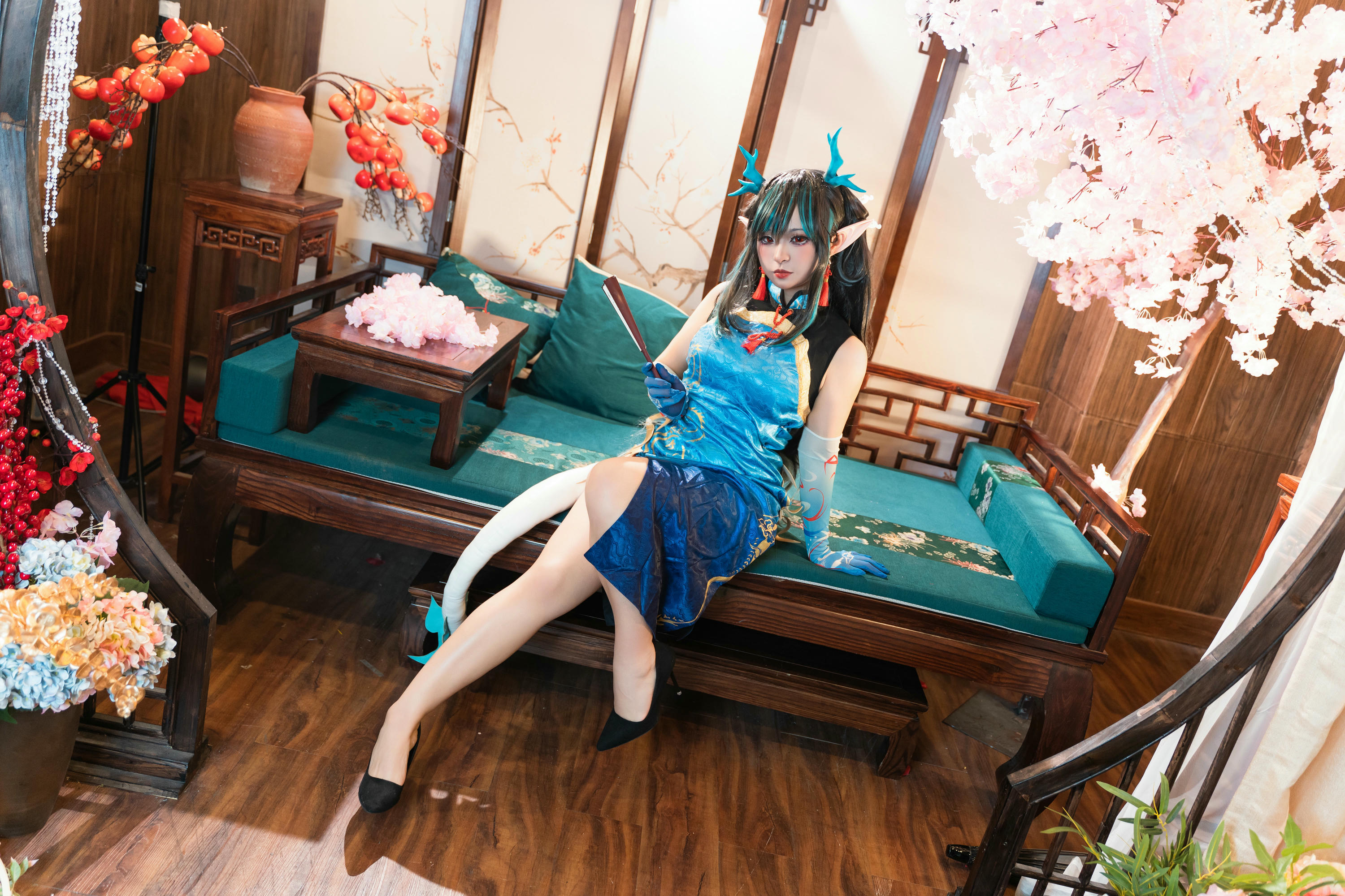 小和甜酒 NO.003 &橙风千雅 年夕旗袍双人御守 [189P 788MB]-明日方舟年夕双人_第3集