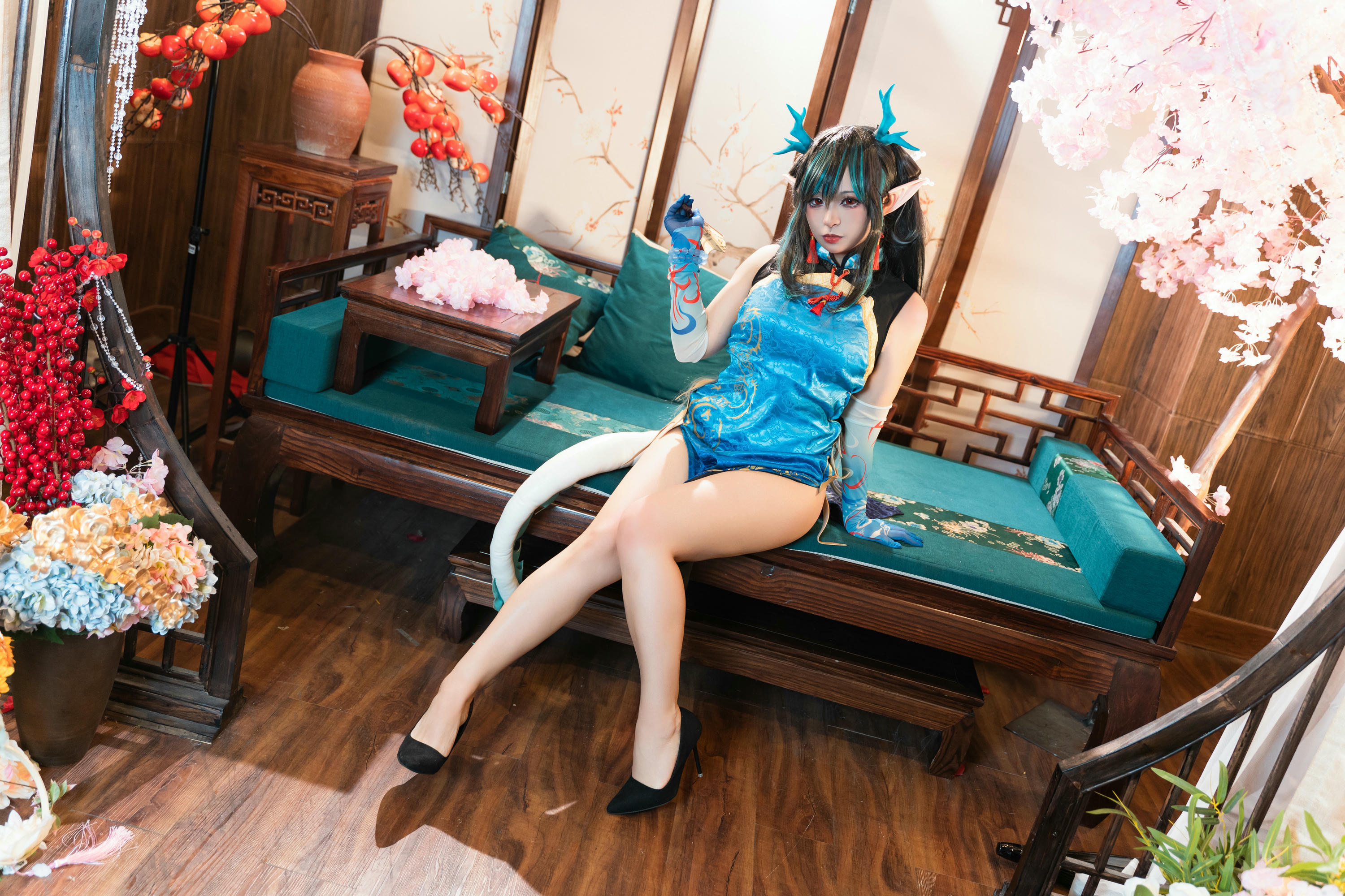 小和甜酒 NO.003 &橙风千雅 年夕旗袍双人御守 [189P 788MB]-明日方舟年夕双人_第3集