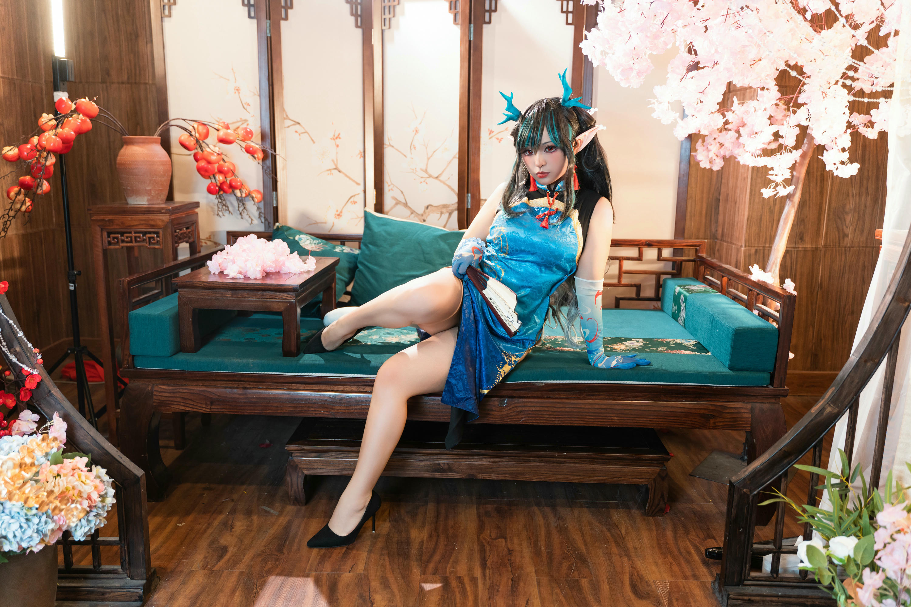 小和甜酒 NO.003 &橙风千雅 年夕旗袍双人御守 [189P 788MB]-明日方舟年夕双人_第3集