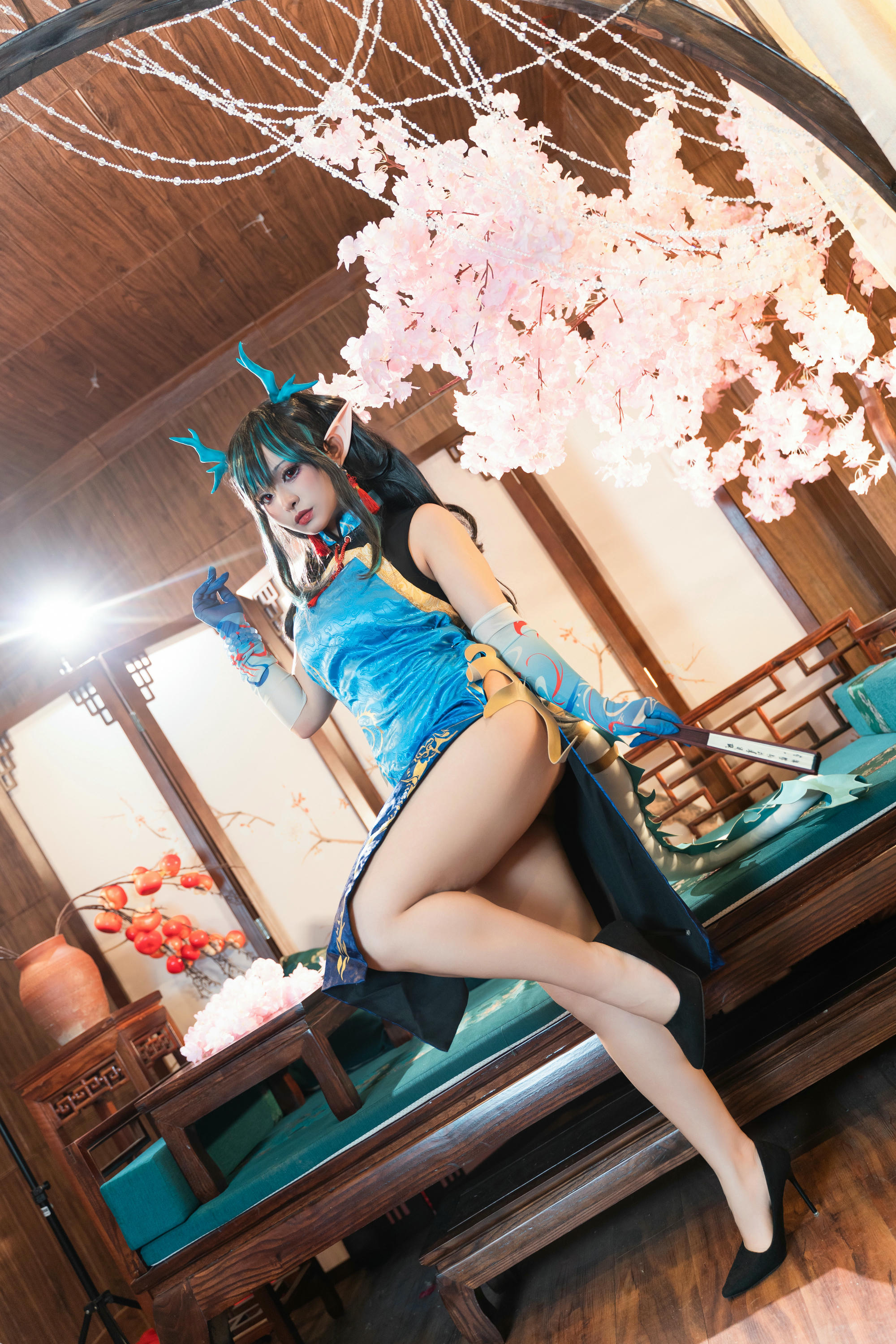 小和甜酒 NO.003 &橙风千雅 年夕旗袍双人御守 [189P 788MB]-明日方舟年夕双人_第3集